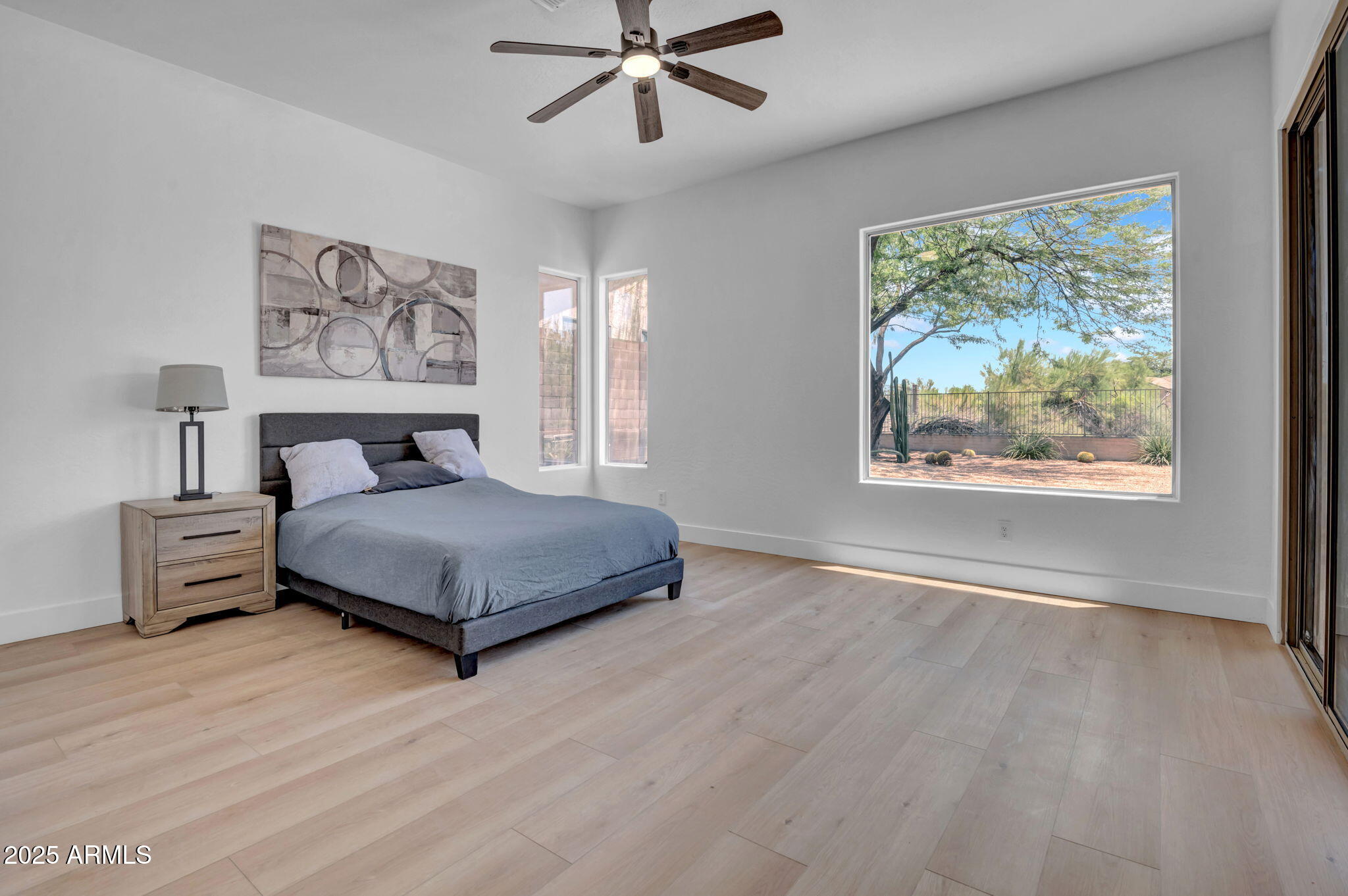 5209 E SIERRA SUNSET Trail