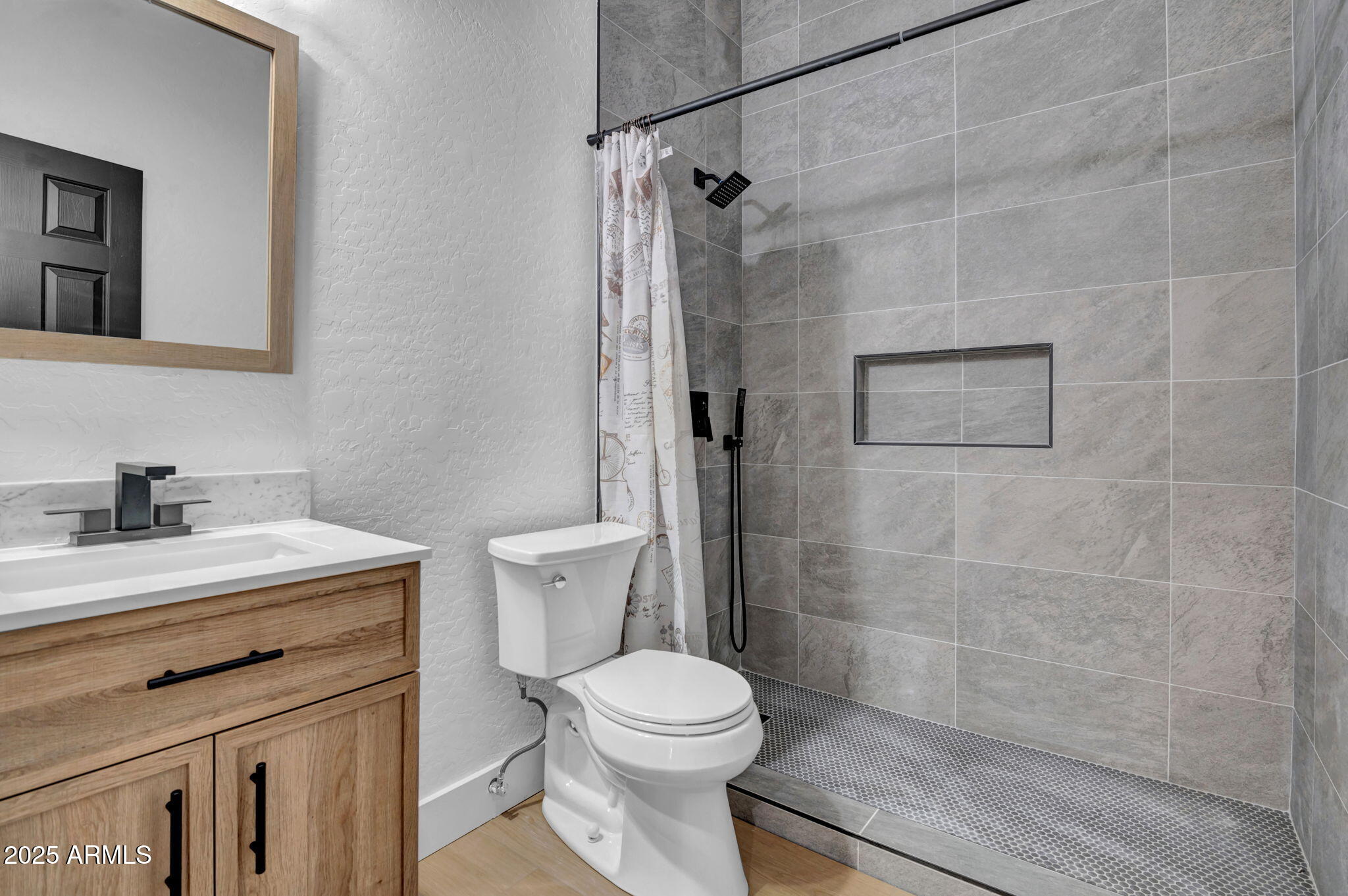 5209 E SIERRA SUNSET Trail