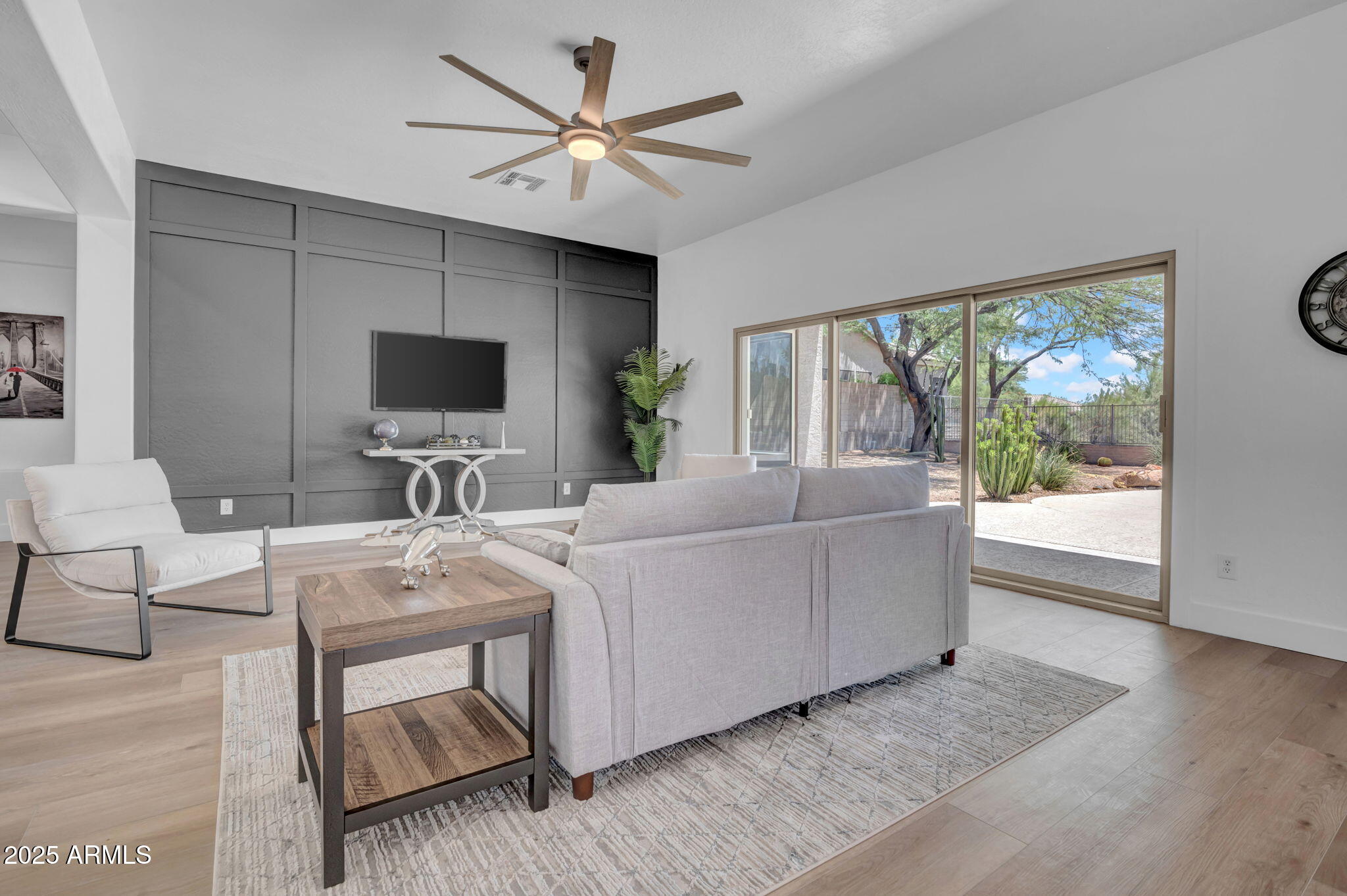 5209 E SIERRA SUNSET Trail
