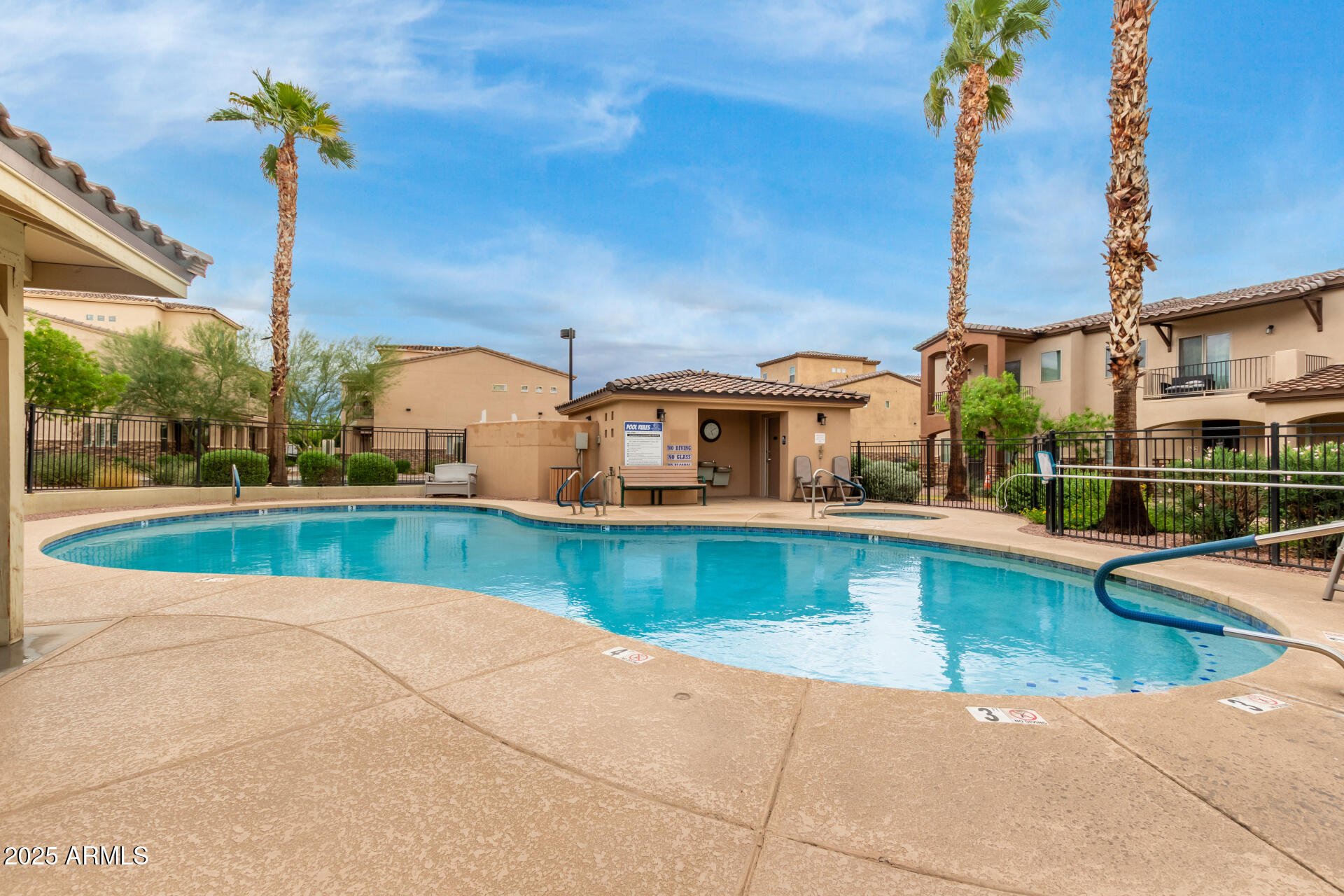 2821 S SKYLINE Drive, 107