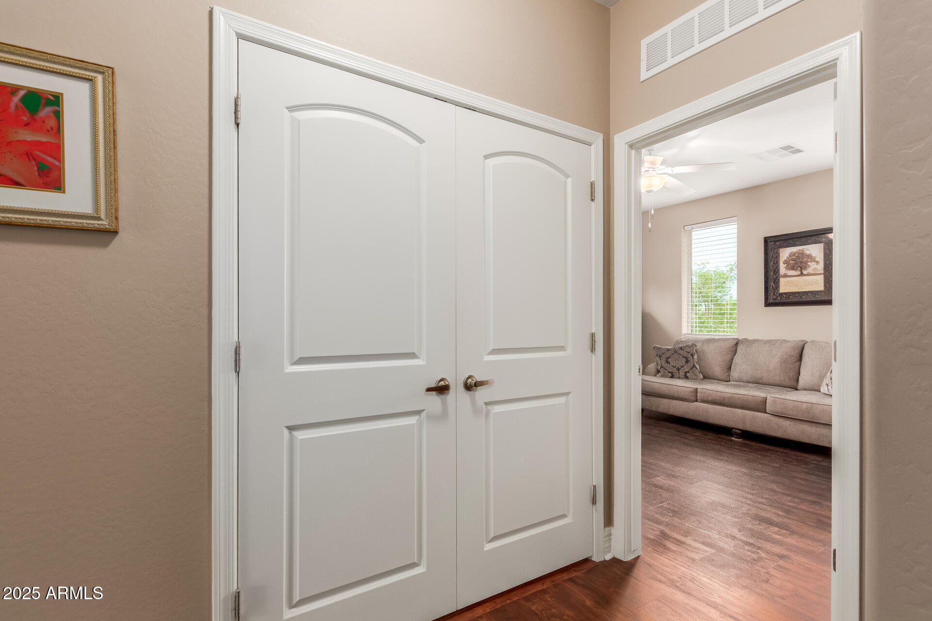 2821 S SKYLINE Drive, 107