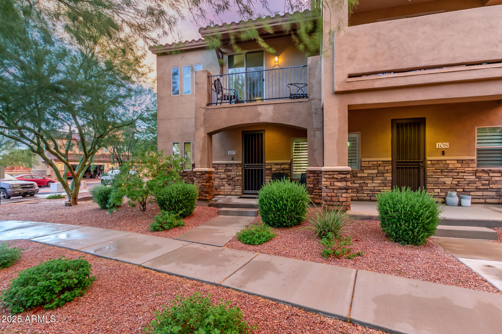 2821 S SKYLINE Drive, 107