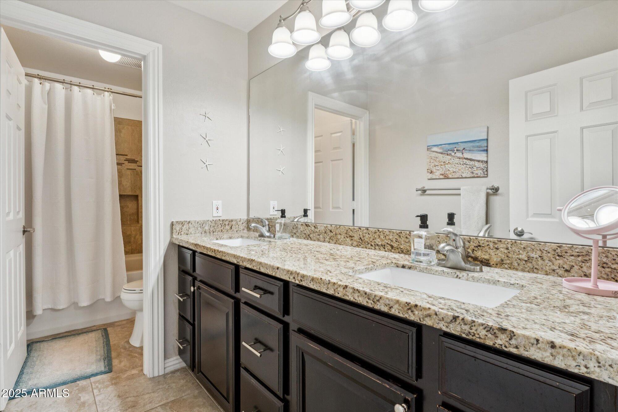 8146 W CAMINO DE ORO, Peoria