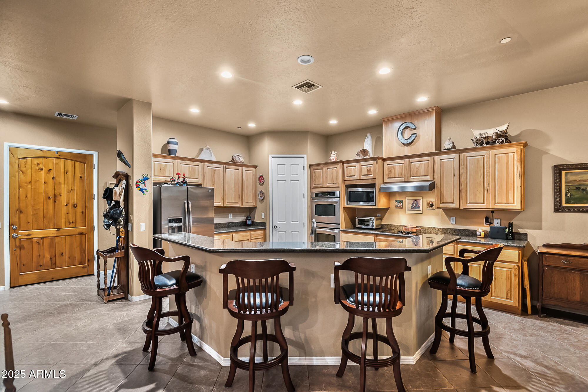 15576 W DALE Lane