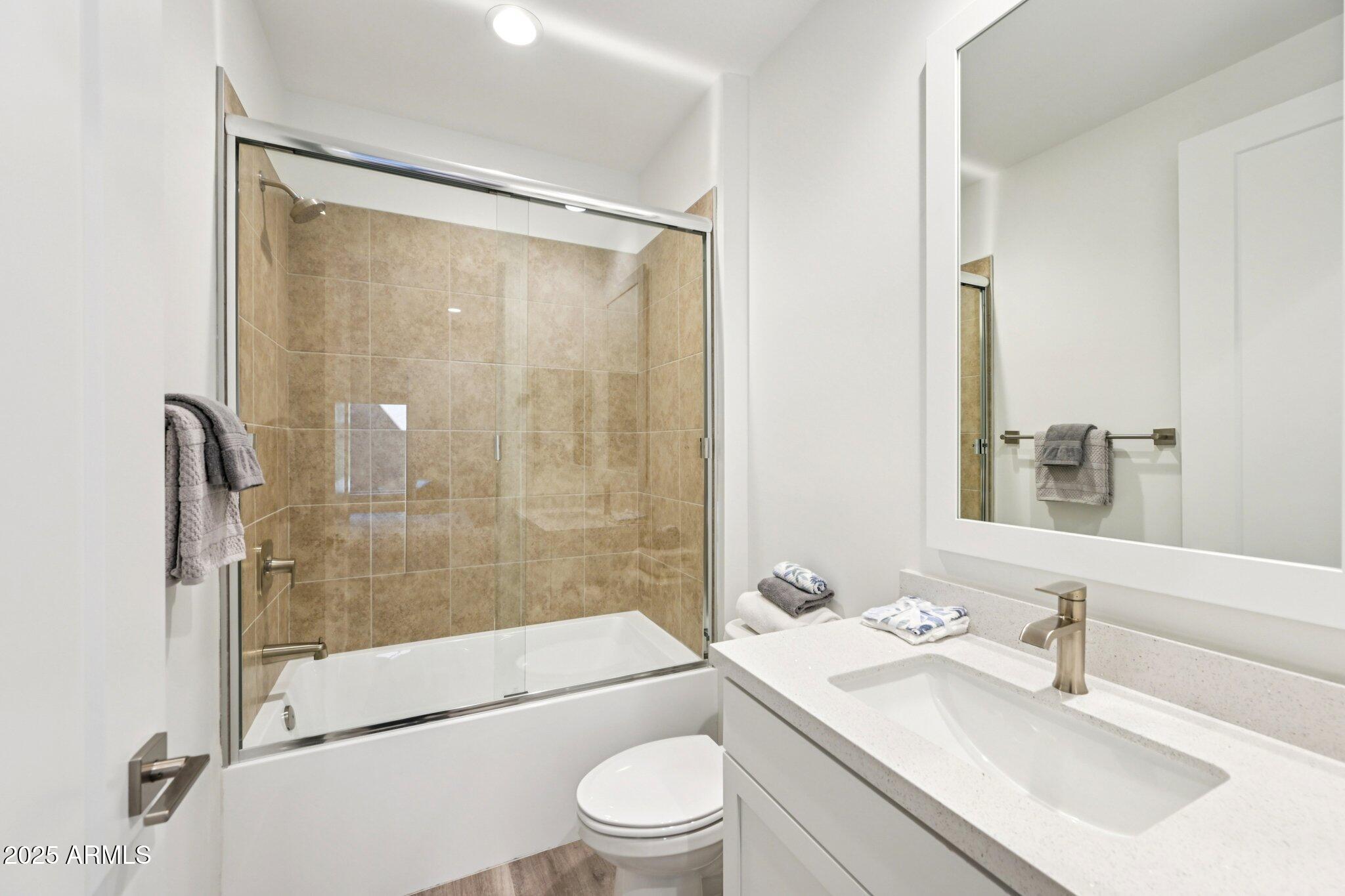 11673 N 136TH Street, 1005
