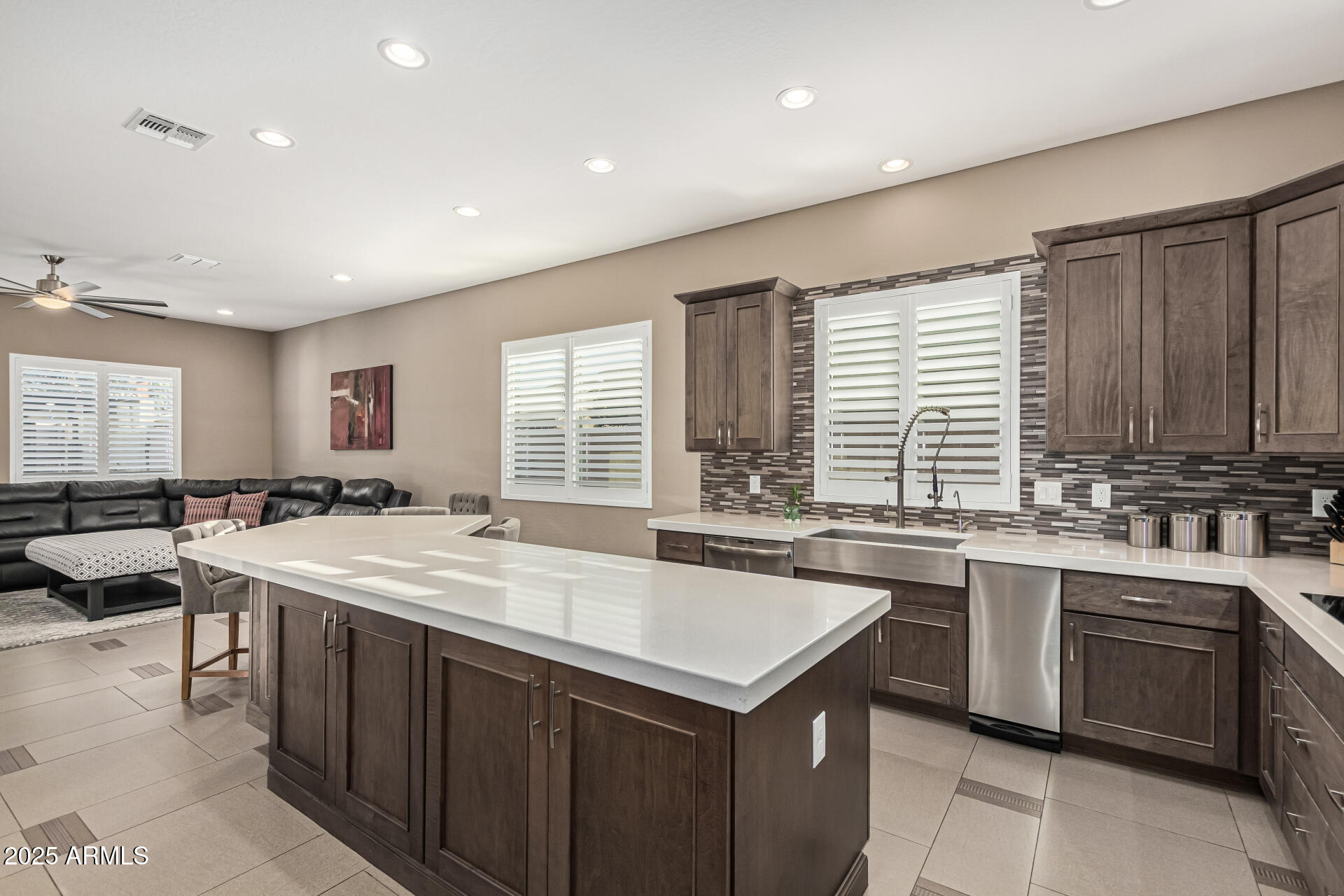 20131 E ROBIN Road