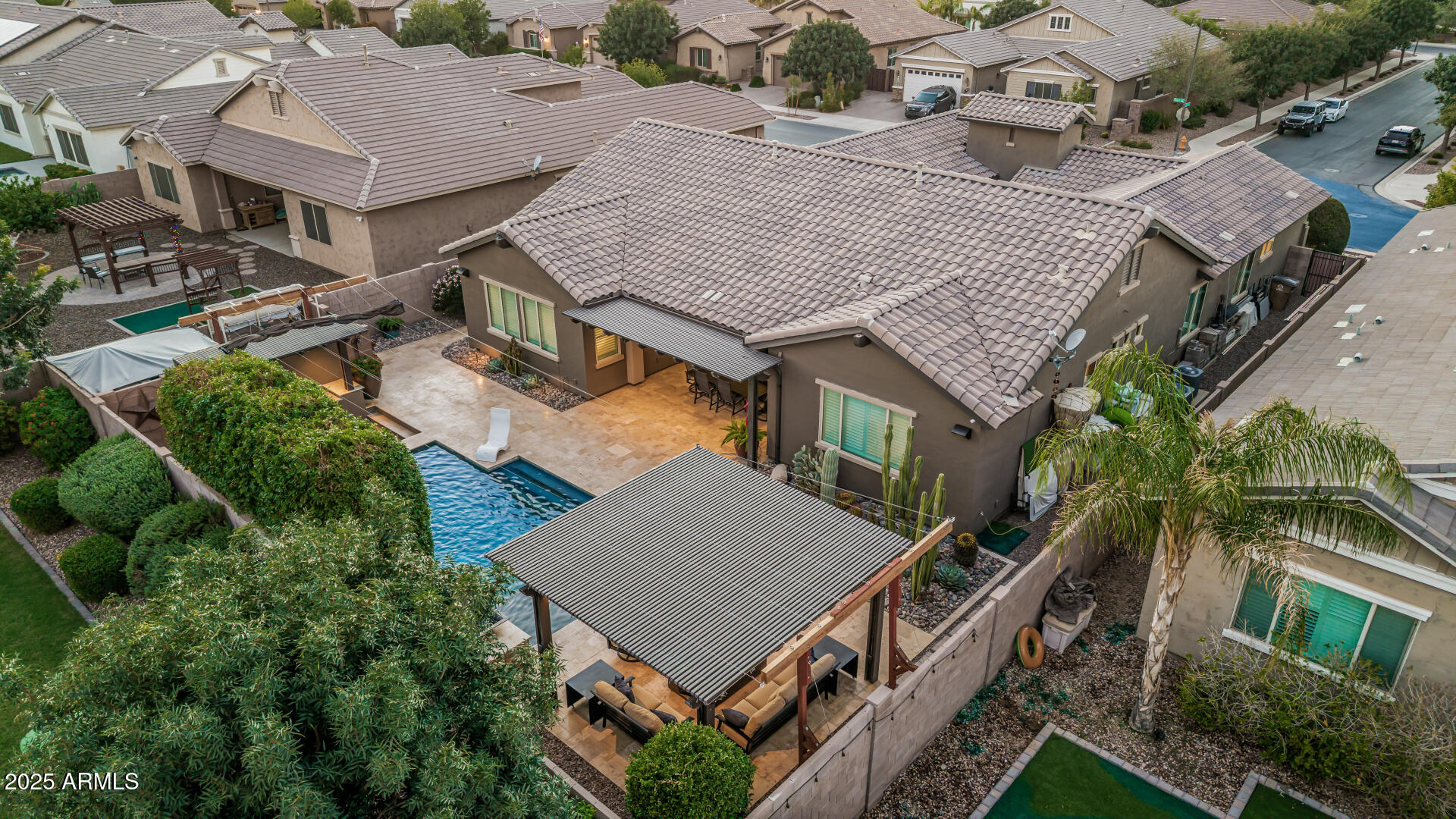 20131 E ROBIN Road