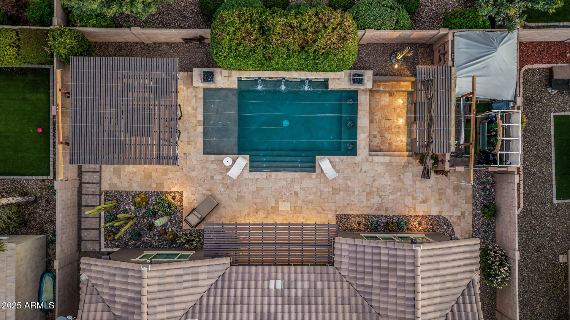20131 E ROBIN Road