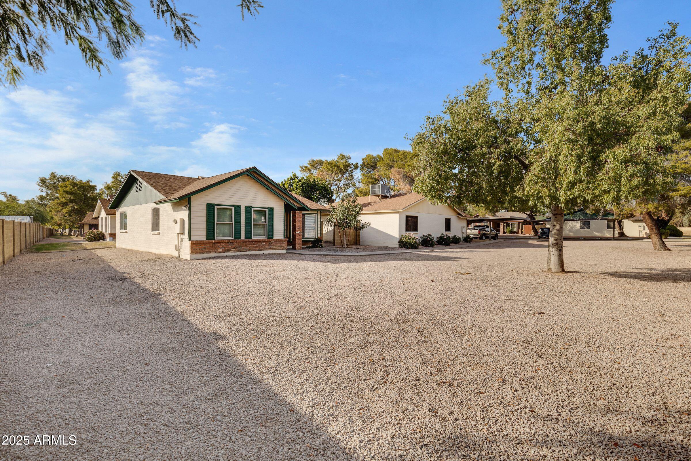 5135 E EVERGREEN Street 1260