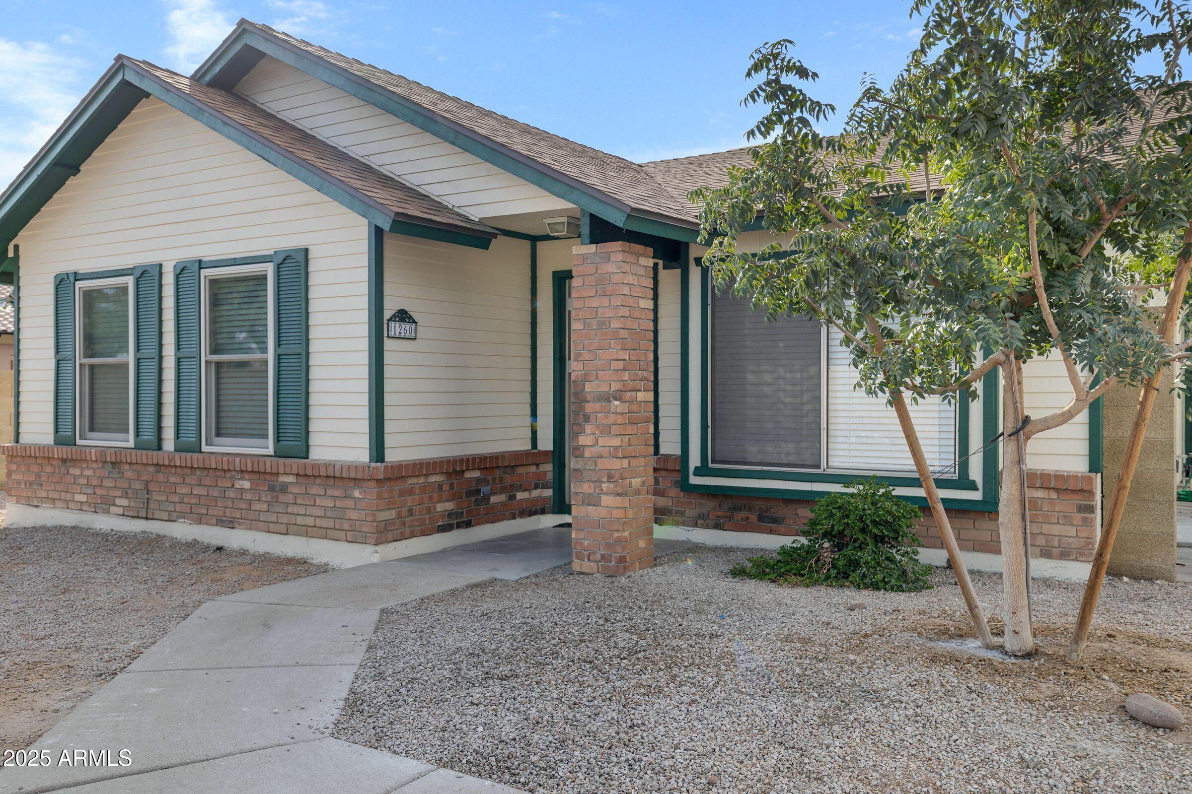 5135 E EVERGREEN Street 1260