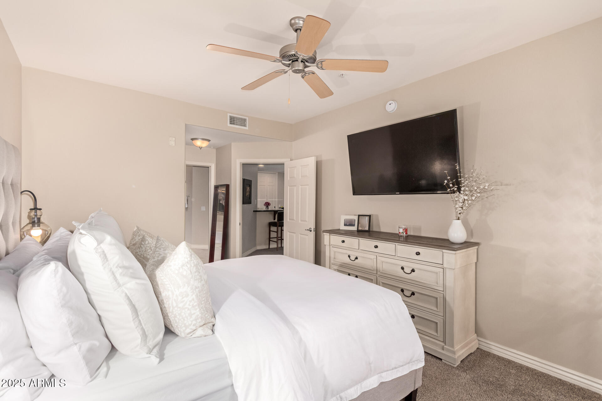 5350 E DEER VALLEY Drive, 1259