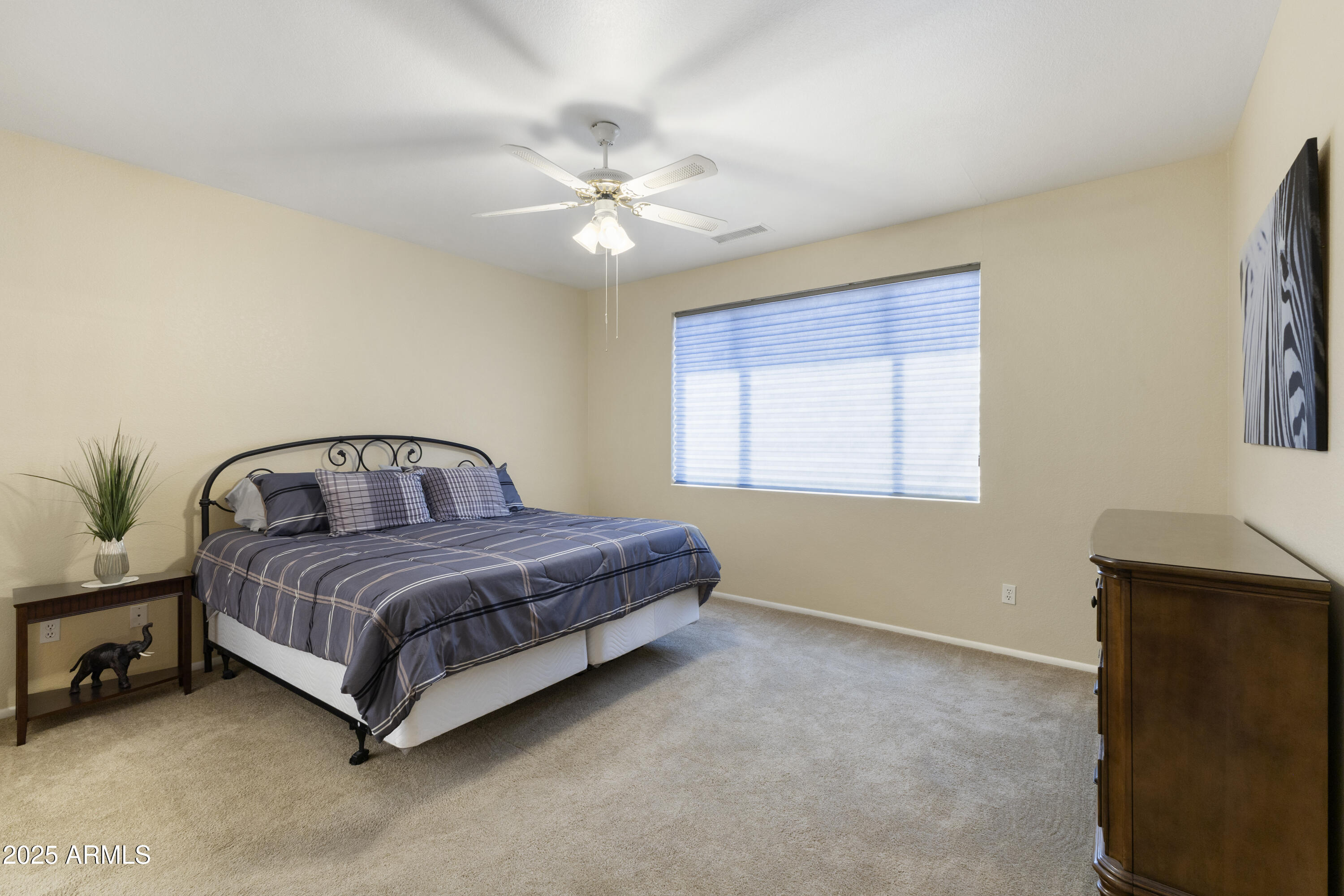 15403 W GUNSIGHT Drive