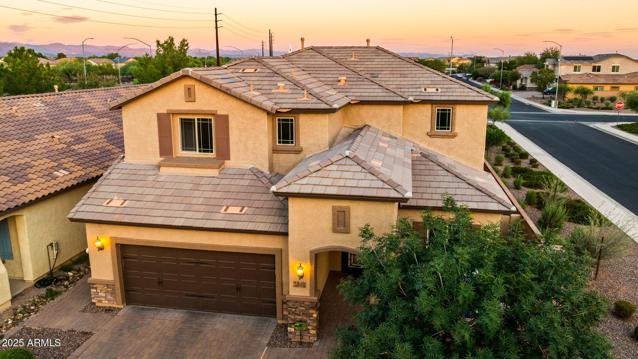 5235 S DANTE