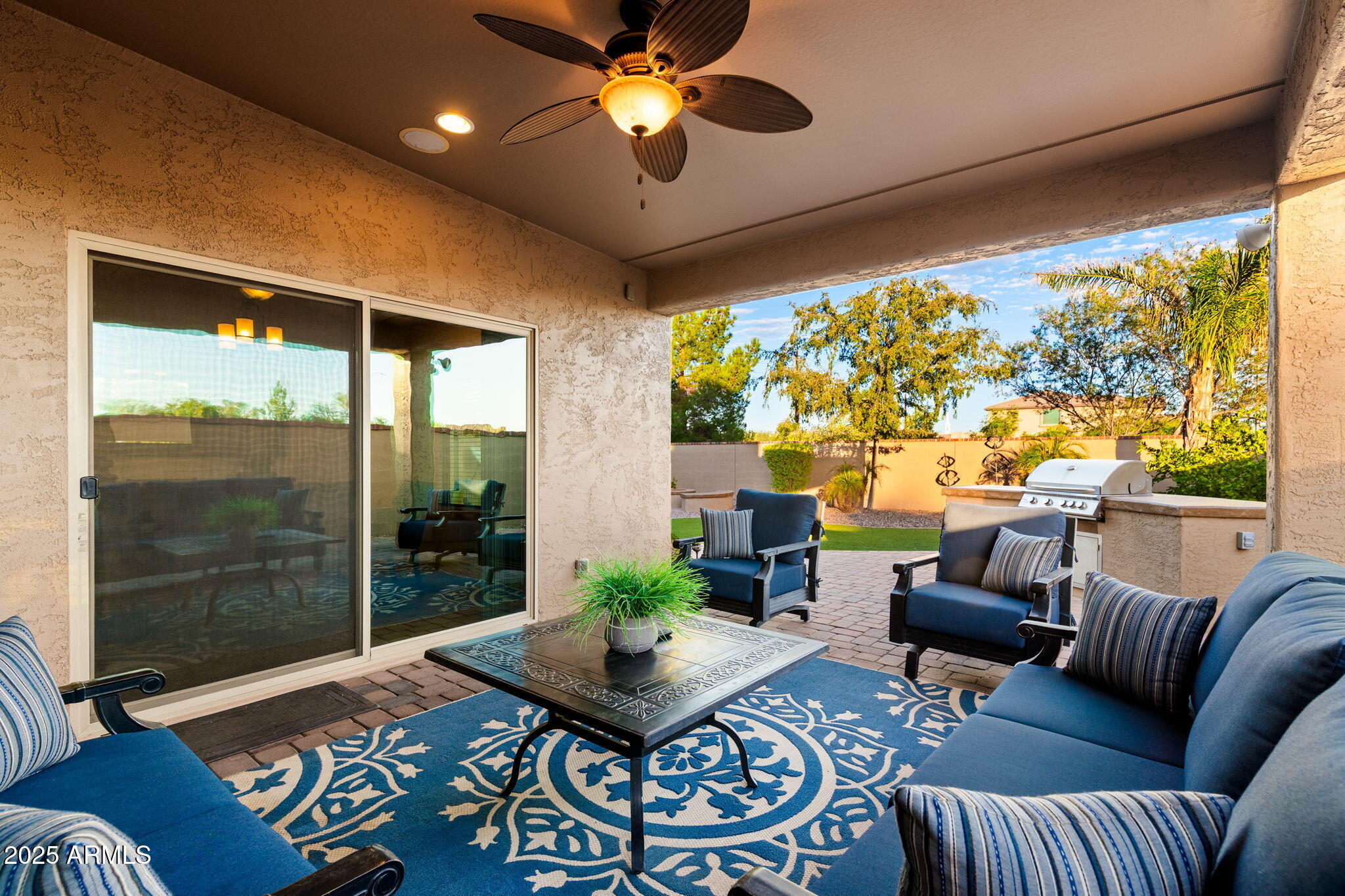 5235 S DANTE