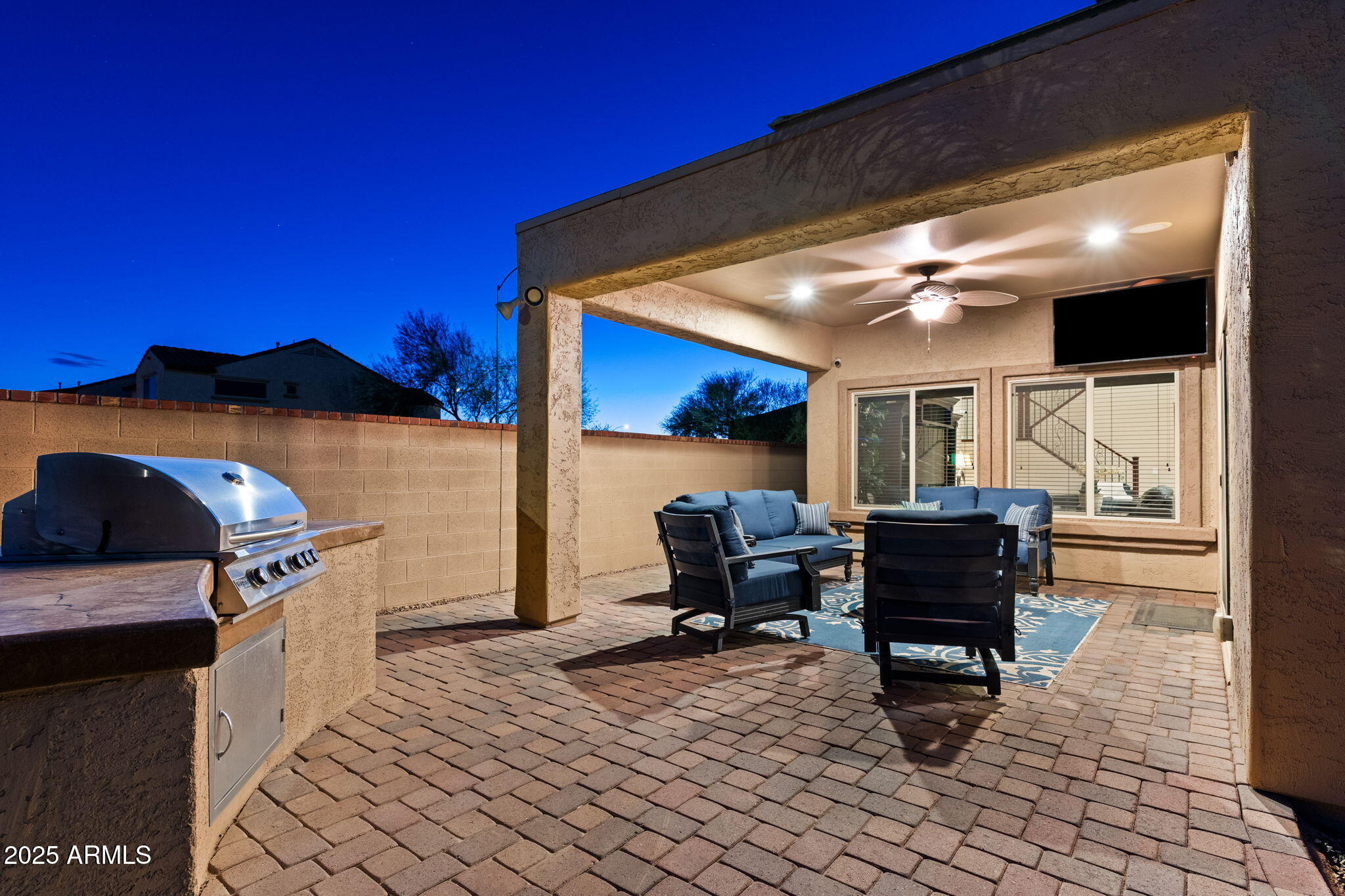 5235 S DANTE