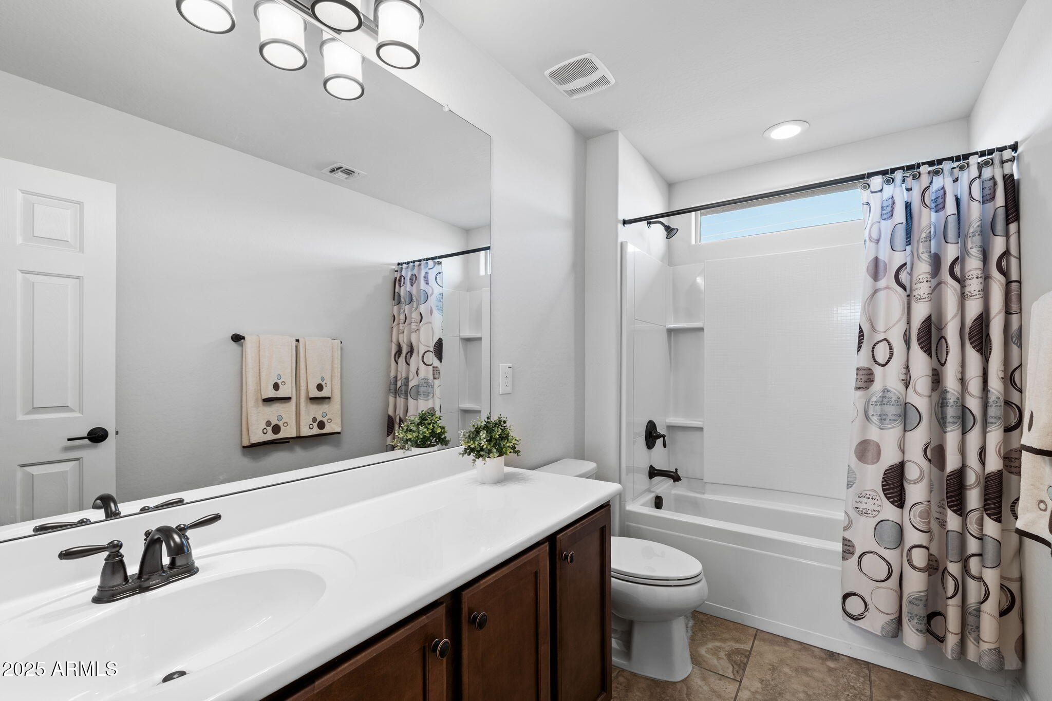 5235 S DANTE