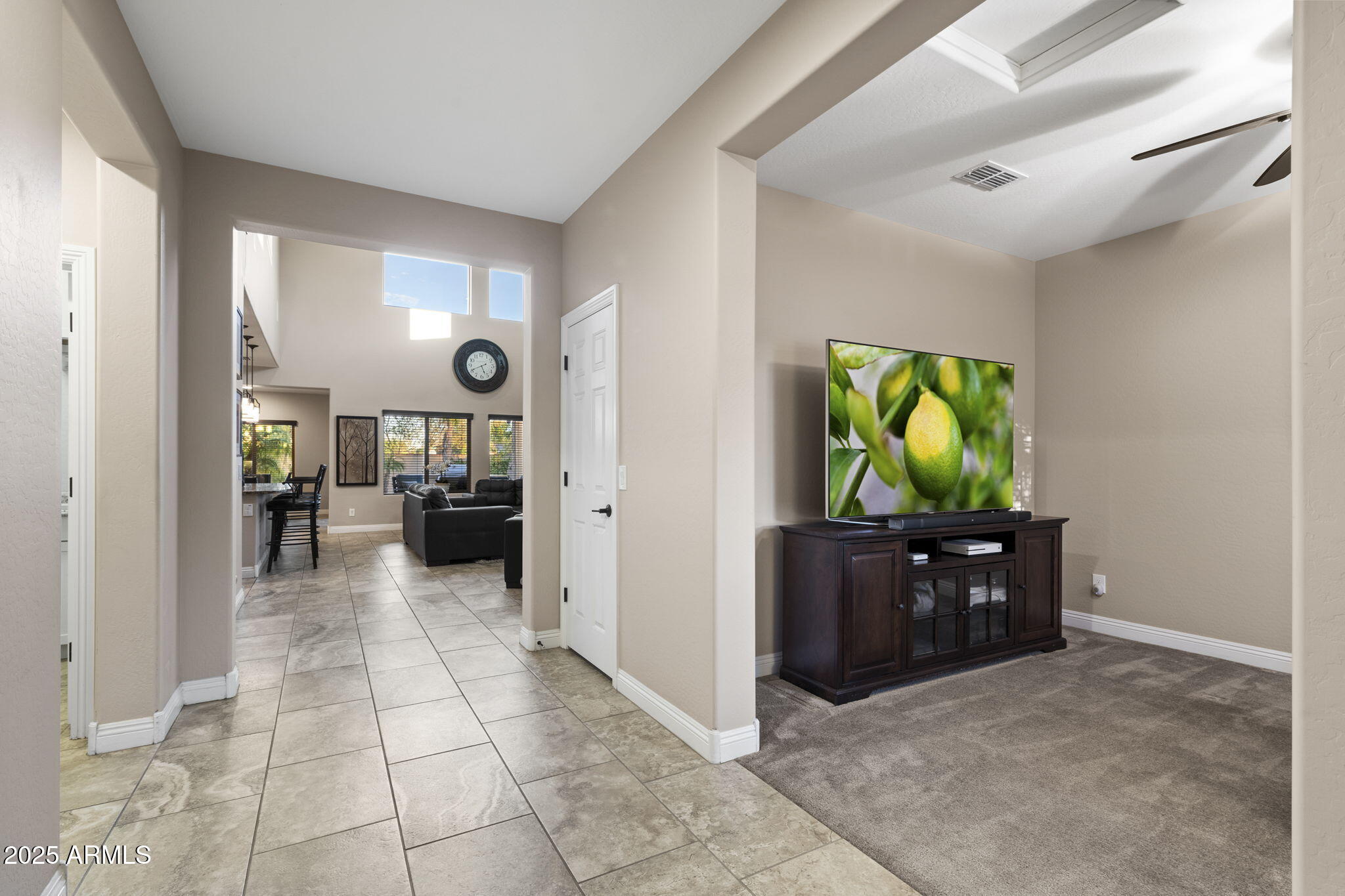 5235 S DANTE