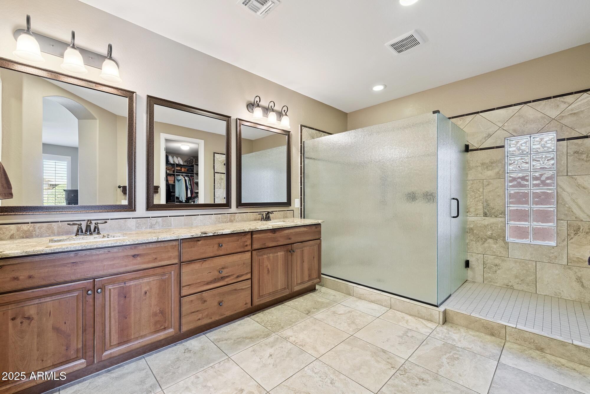 726 W TALLOW TREE Avenue, San Tan Valley