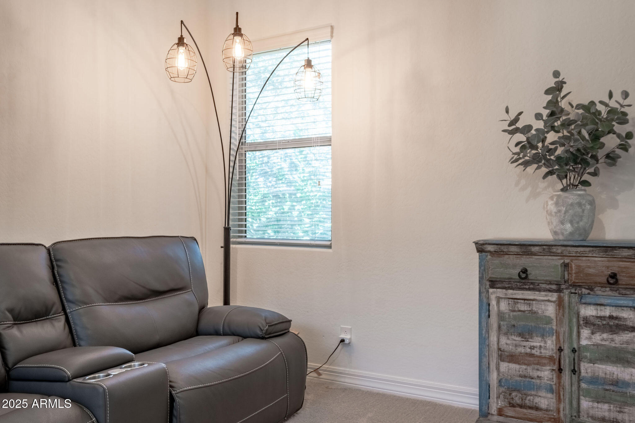 1988 E BLACKHAWK Drive, Gilbert