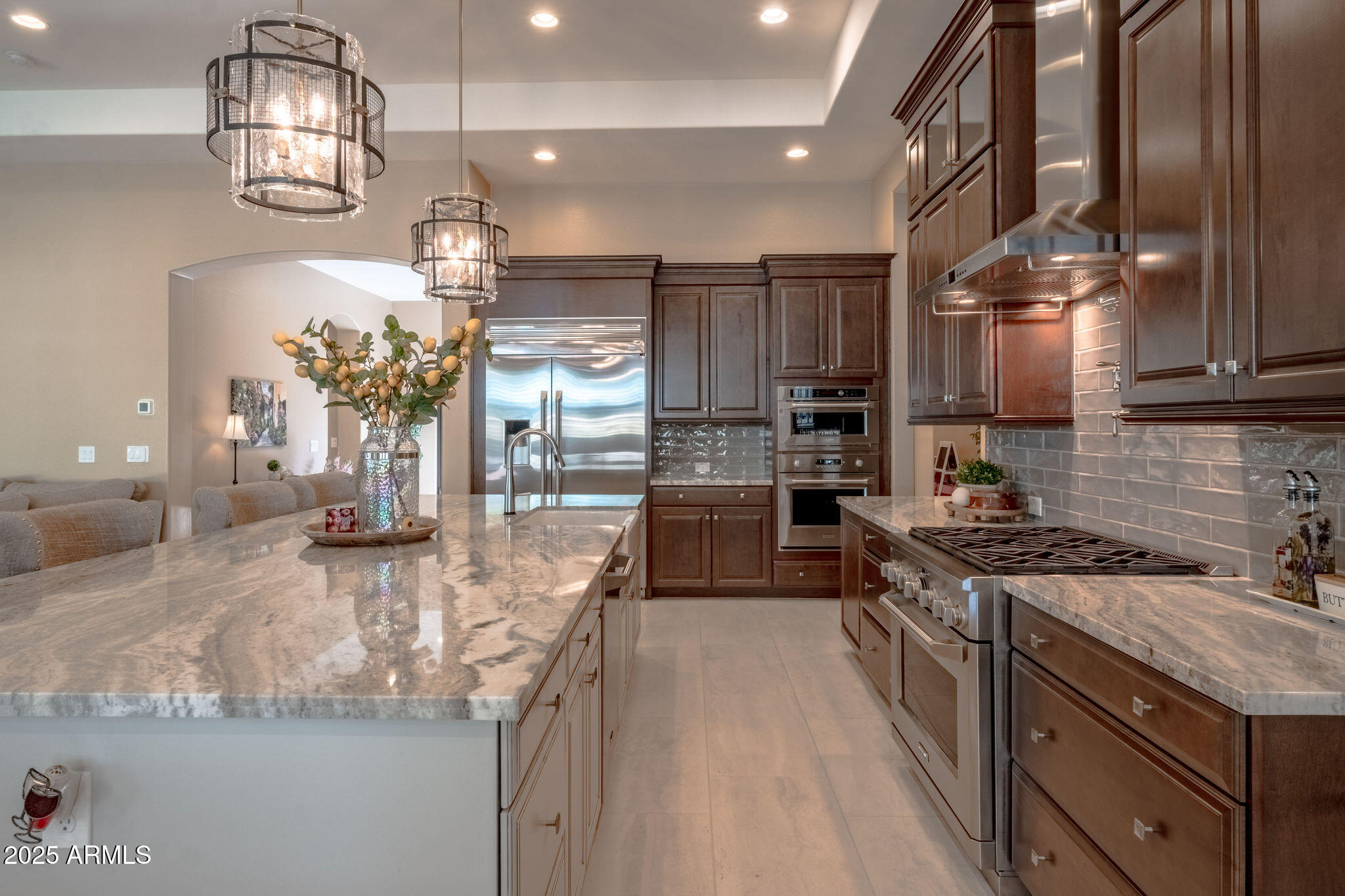 1988 E BLACKHAWK Drive, Gilbert