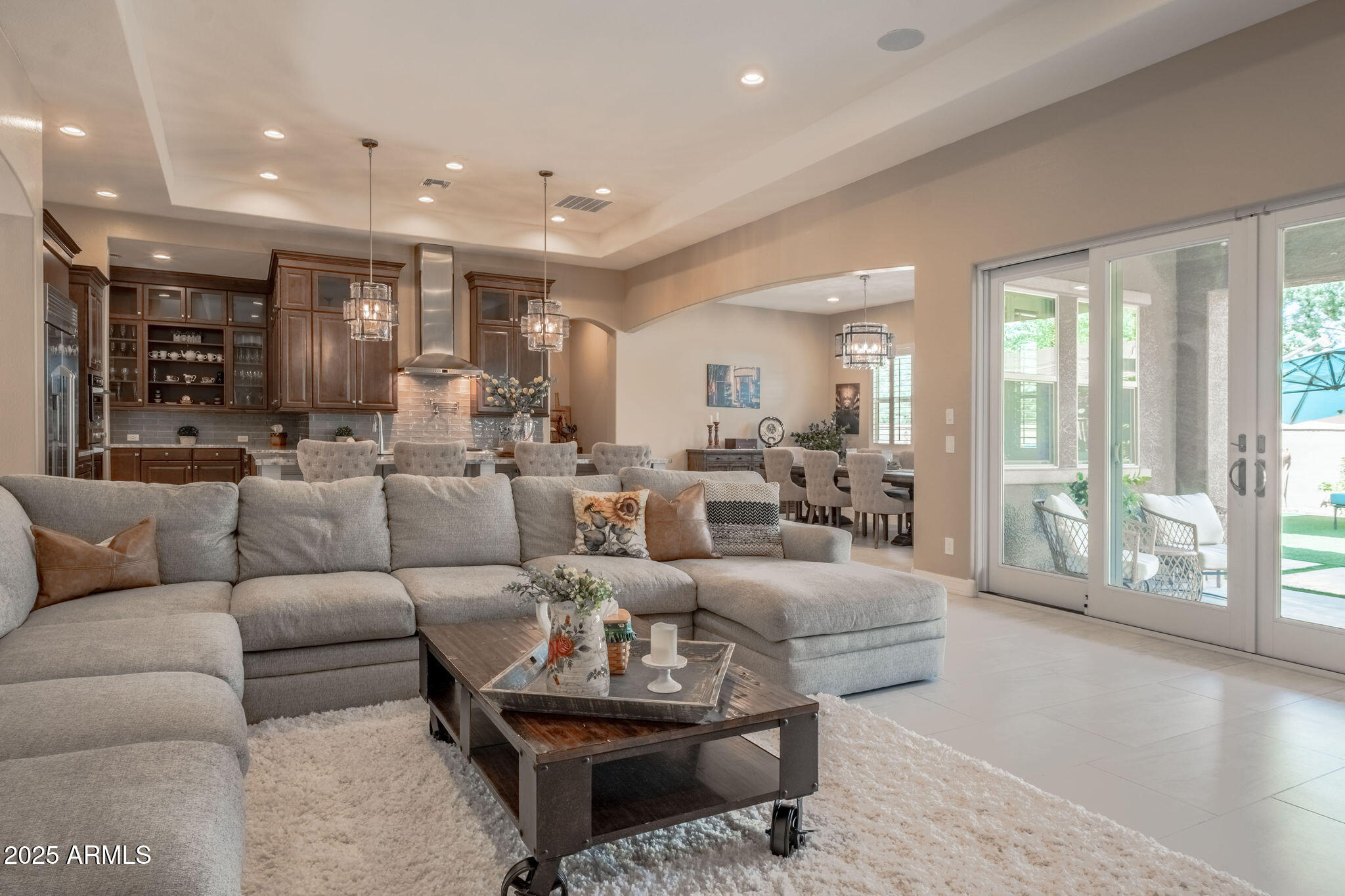 1988 E BLACKHAWK Drive, Gilbert