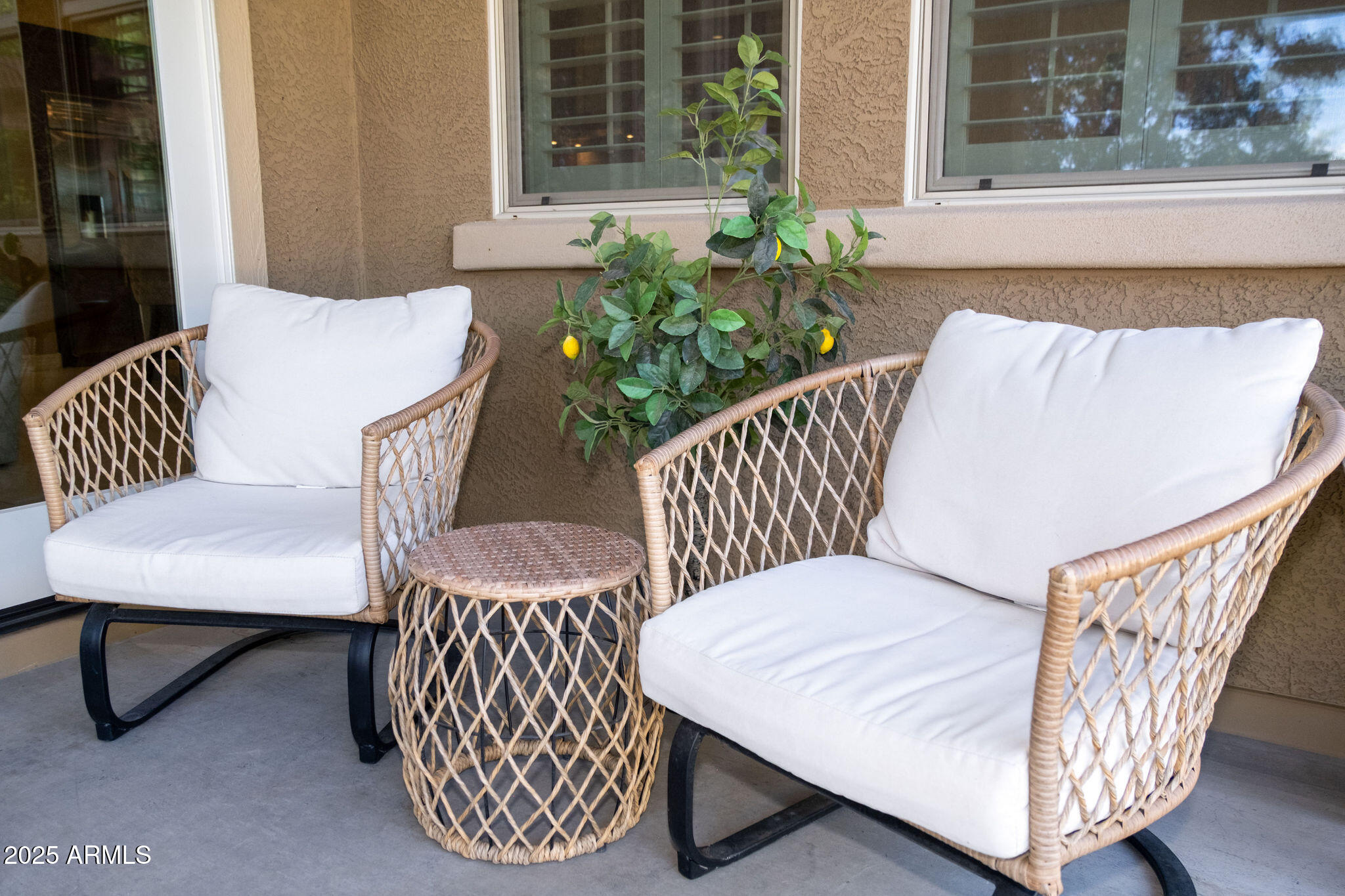 1988 E BLACKHAWK Drive, Gilbert