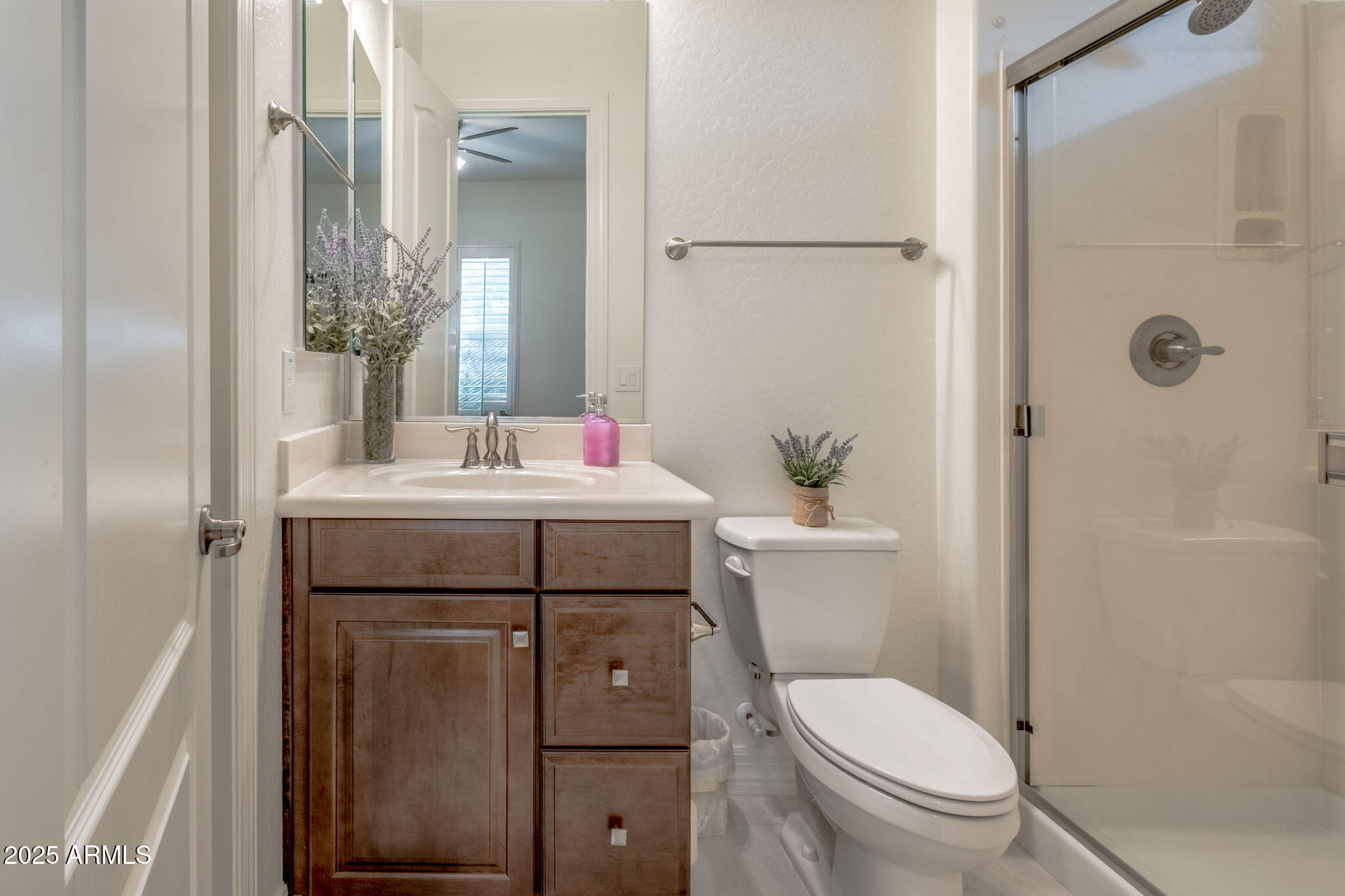 1988 E BLACKHAWK Drive, Gilbert