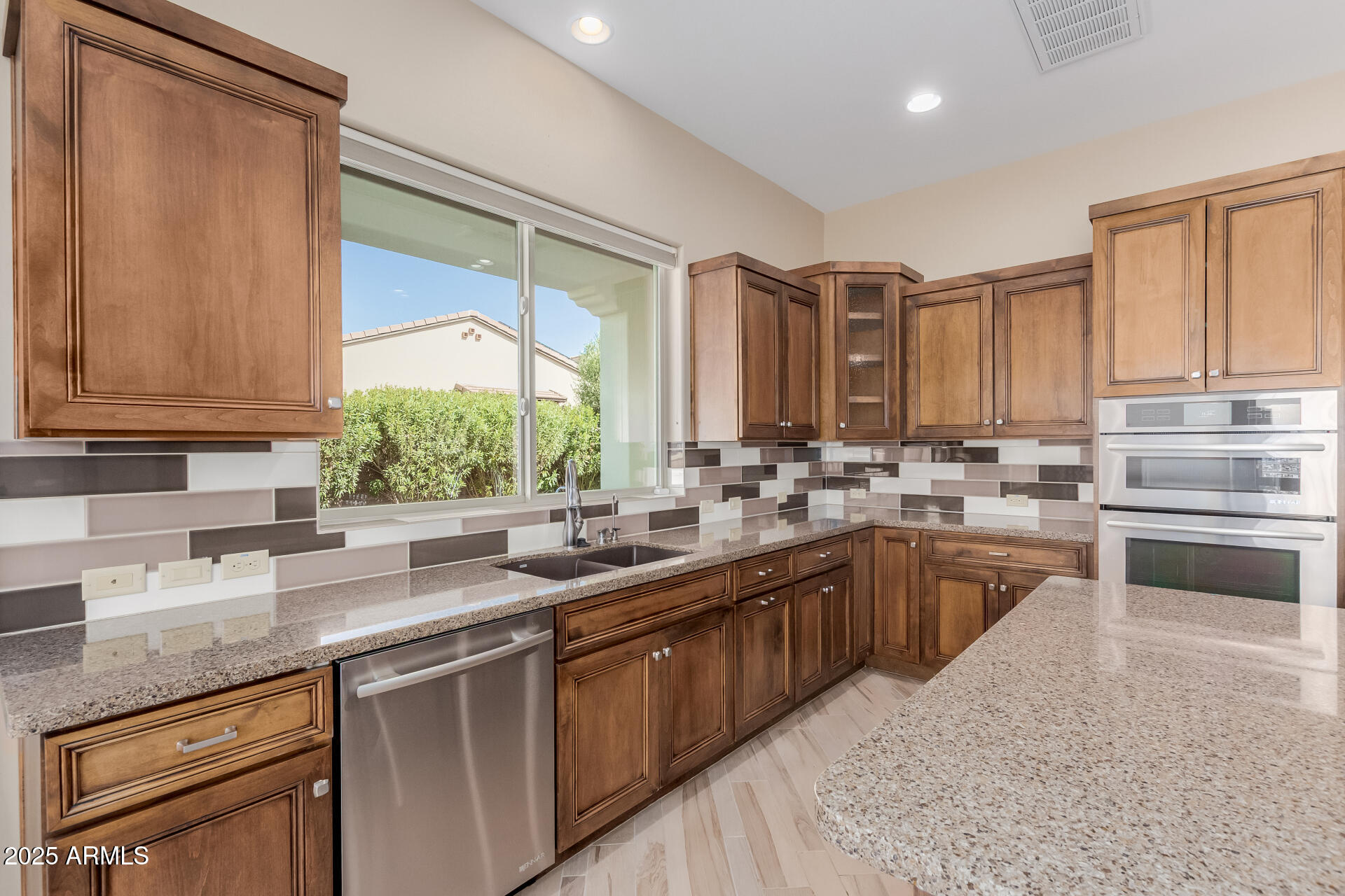 1474 E ELYSIAN Pass