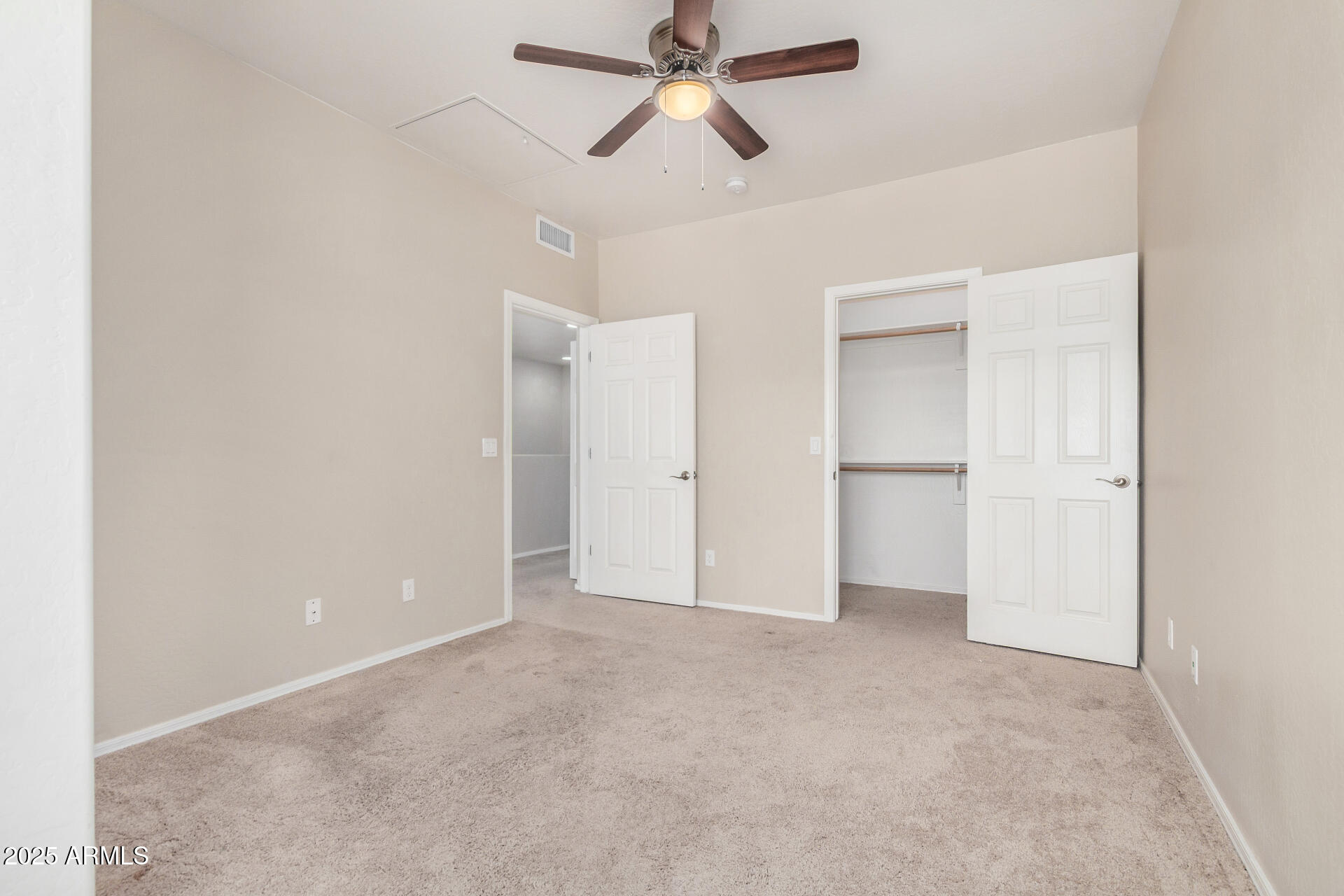 21655 N 36TH Avenue, 106