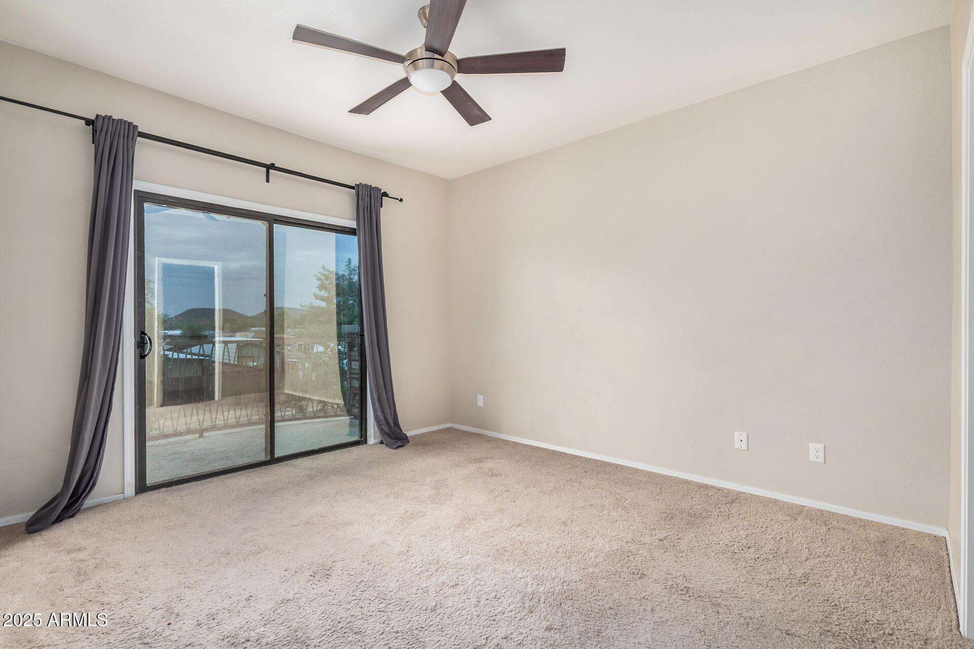 21655 N 36TH Avenue, 106
