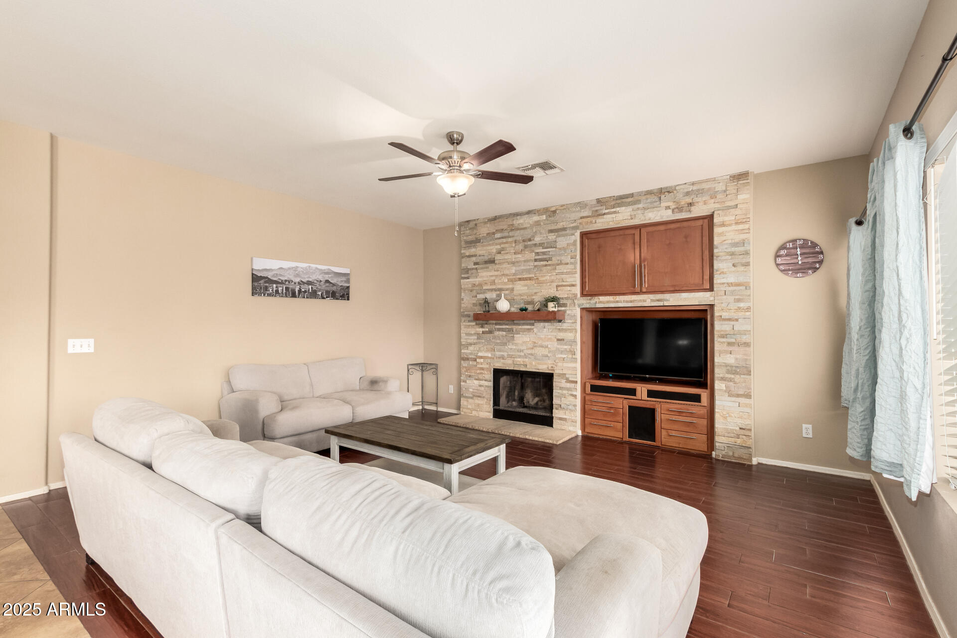 8274 S STEPHANIE Lane, Tempe