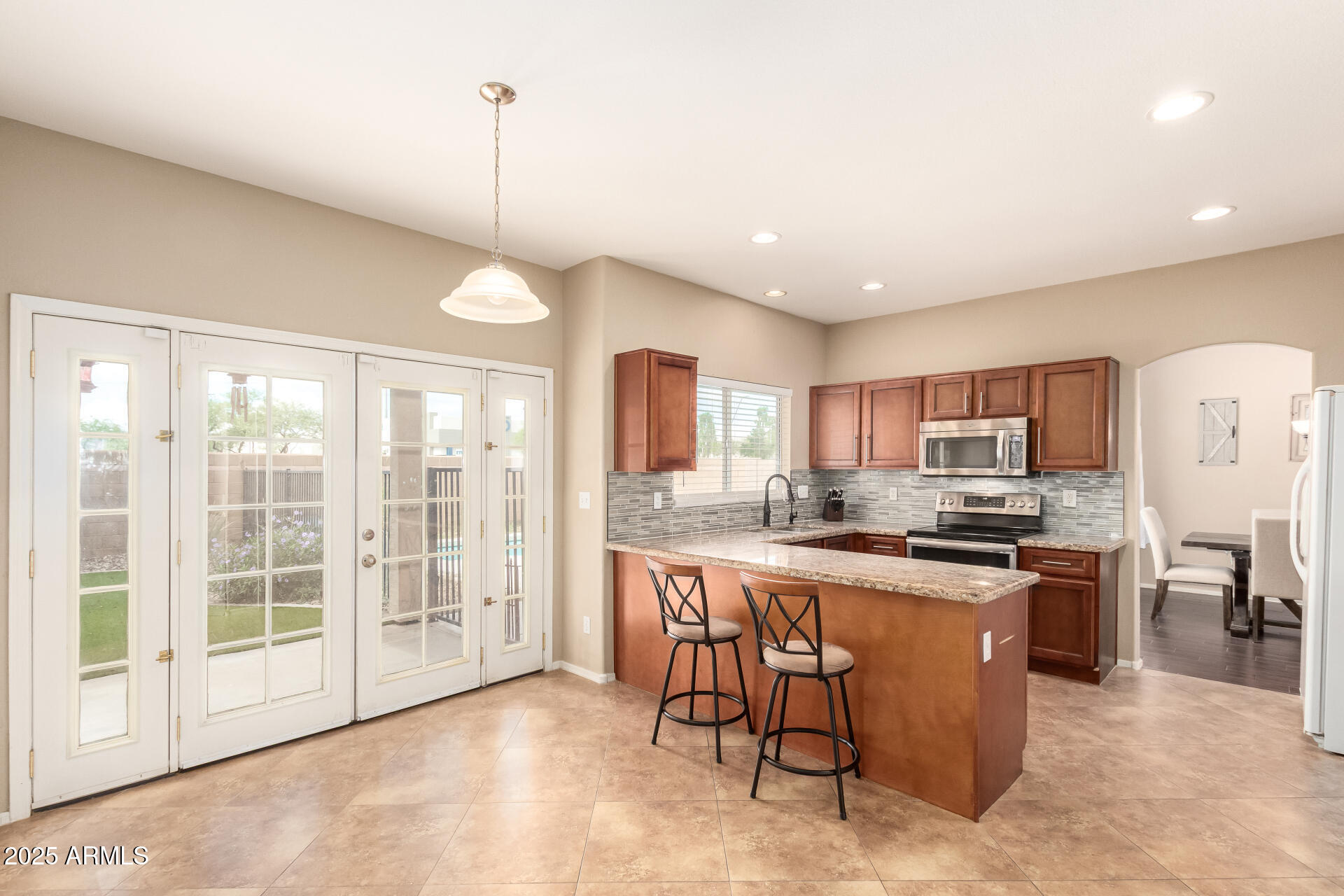 8274 S STEPHANIE Lane, Tempe