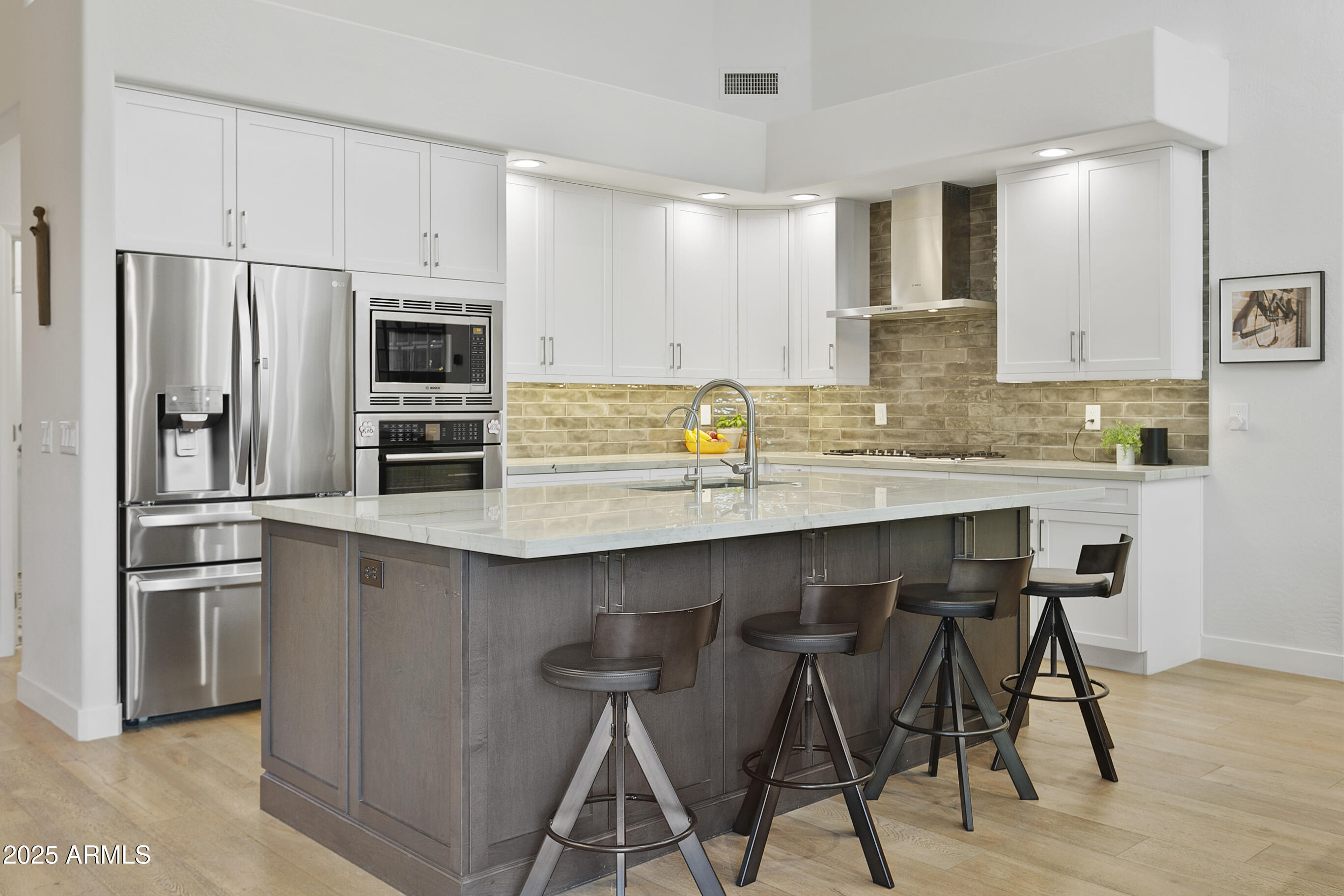 11236 N 118TH Street