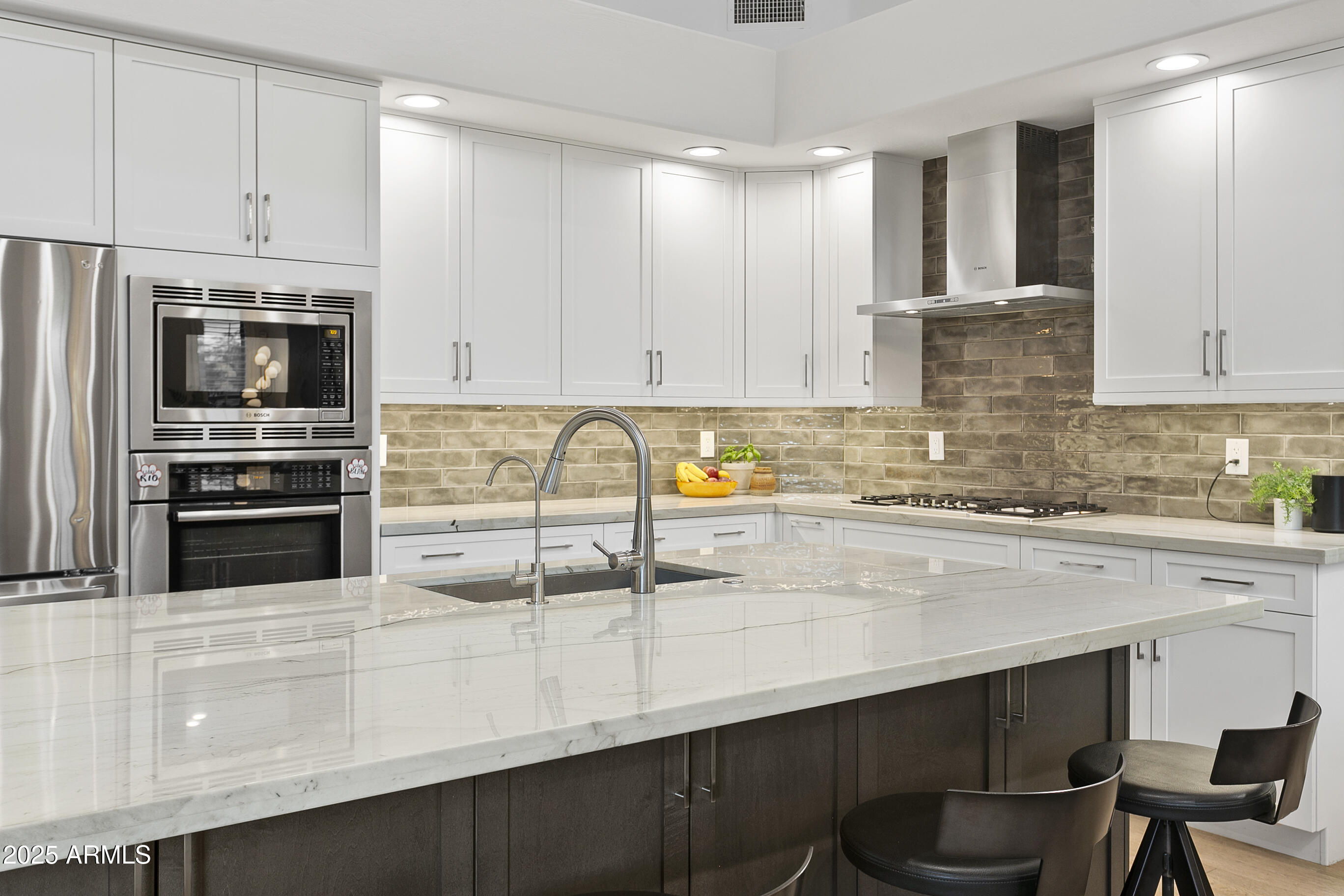 11236 N 118TH Street