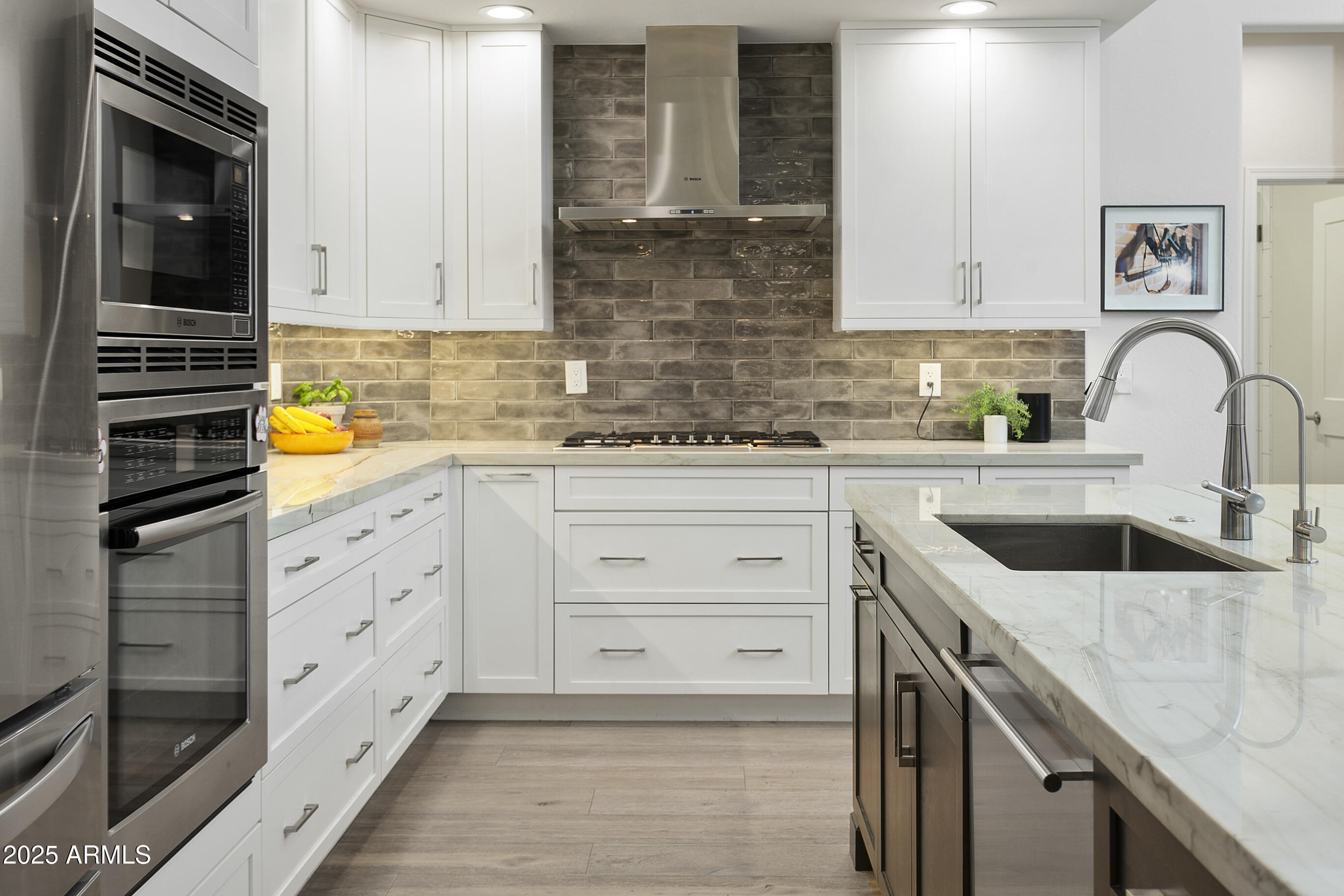 11236 N 118TH Street