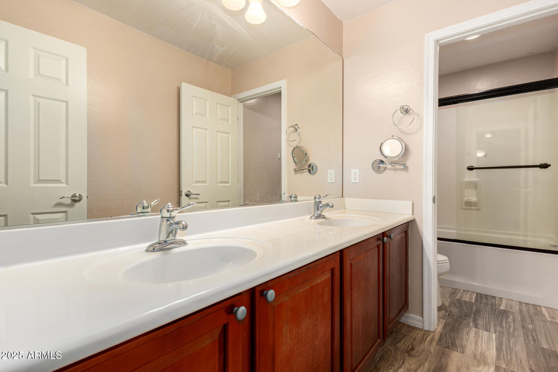 2661 N SMITHSONIAN Court, Florence