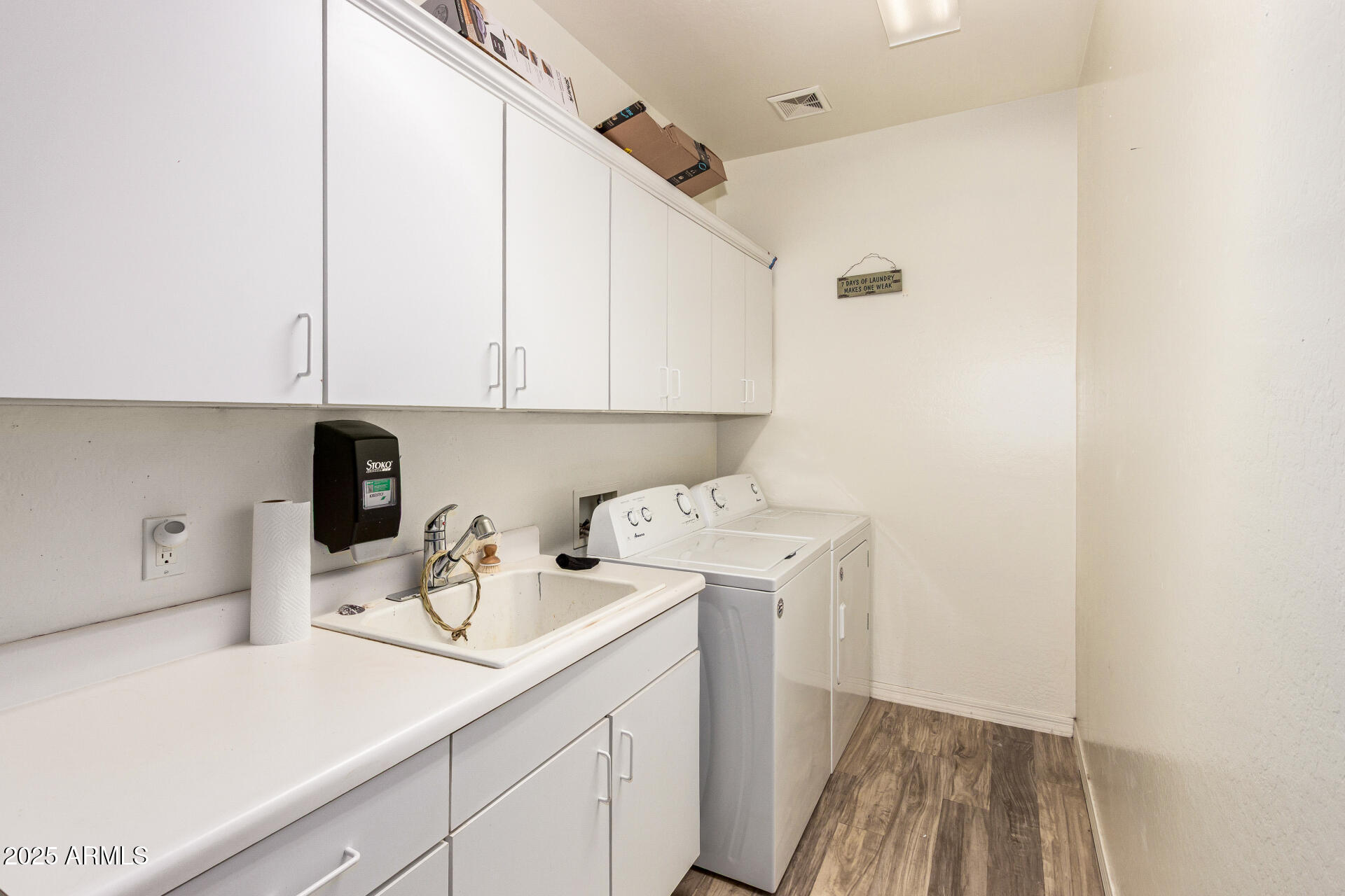 2661 N SMITHSONIAN Court, Florence