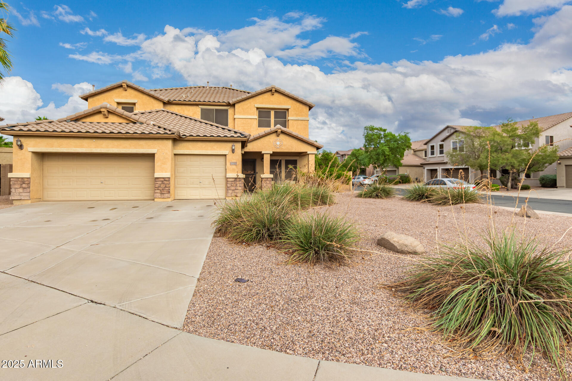 2661 N SMITHSONIAN Court, Florence