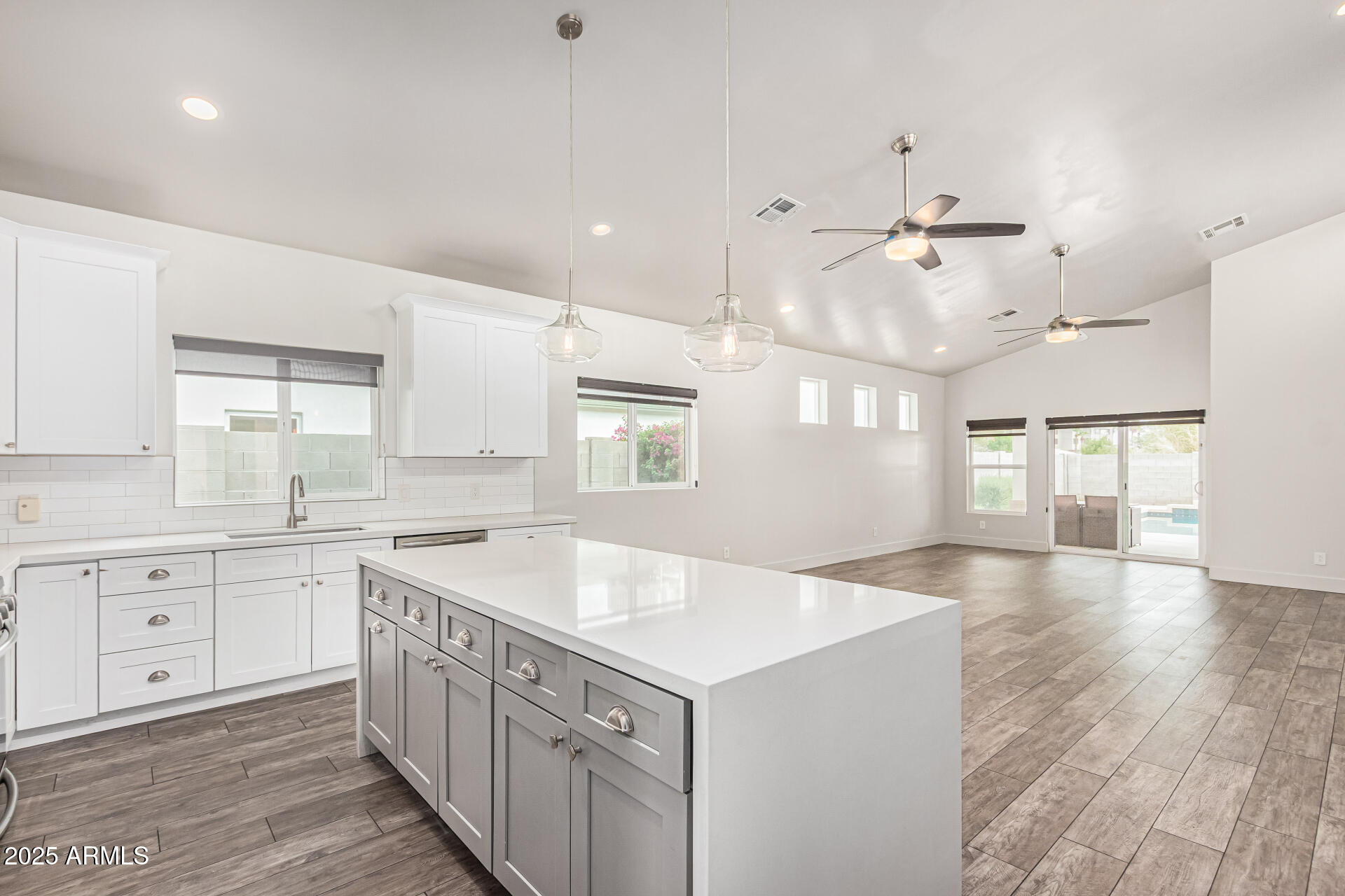 1005 E WELDON Avenue, Phoenix