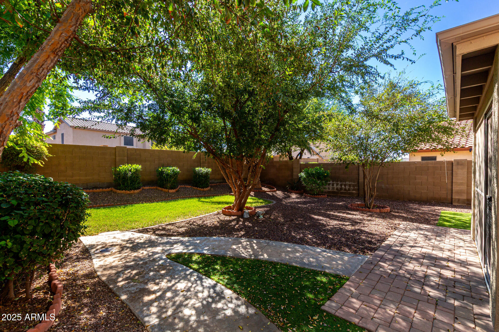 42553 W SPARKS Drive, Maricopa