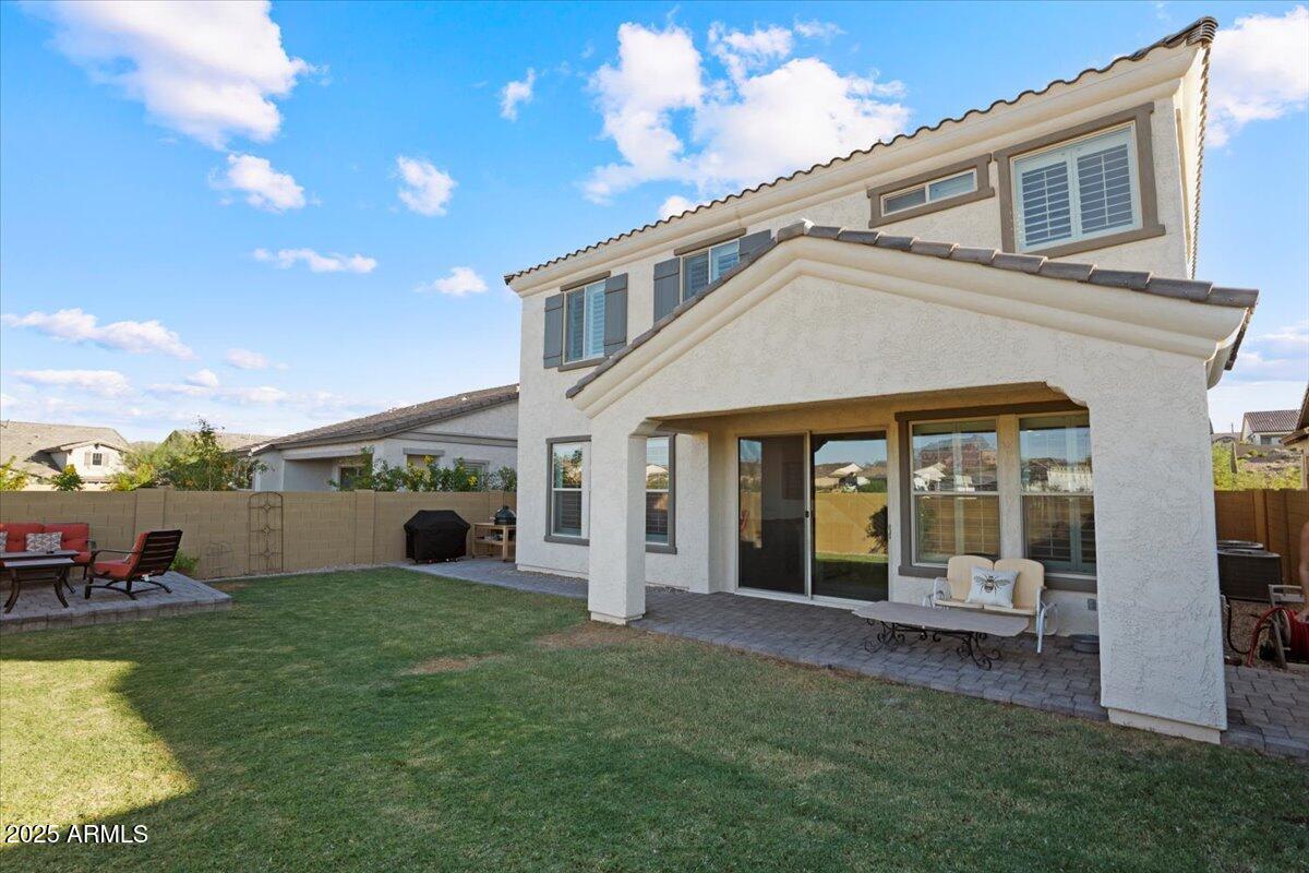 5632 E SANDIA Street