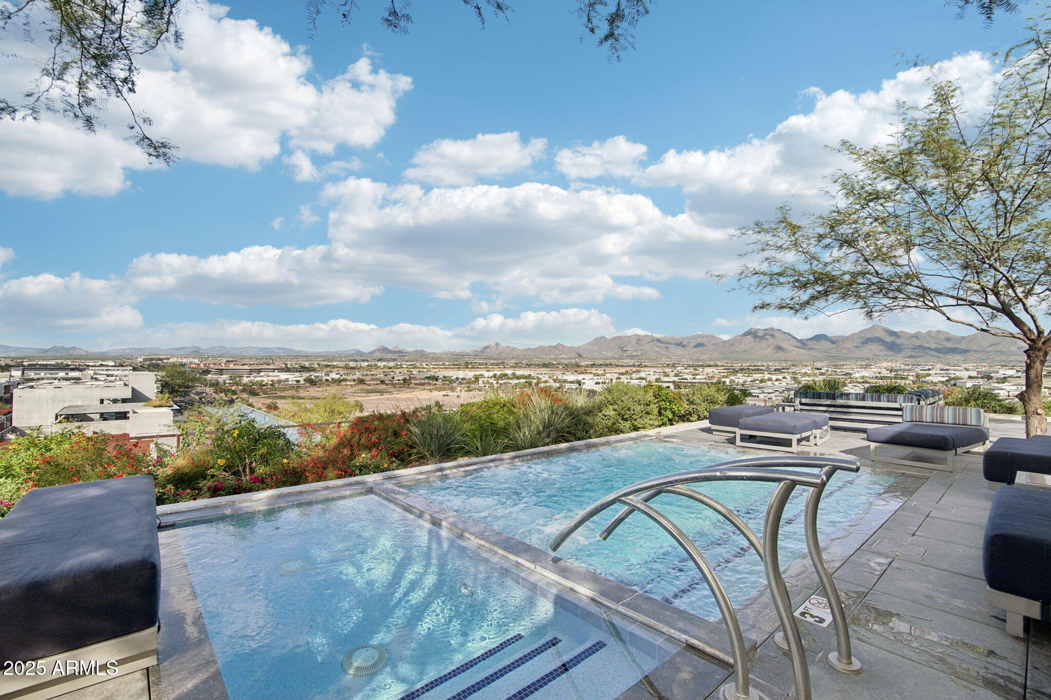 7180 E KIERLAND Boulevard, 701, Scottsdale Unit: 701