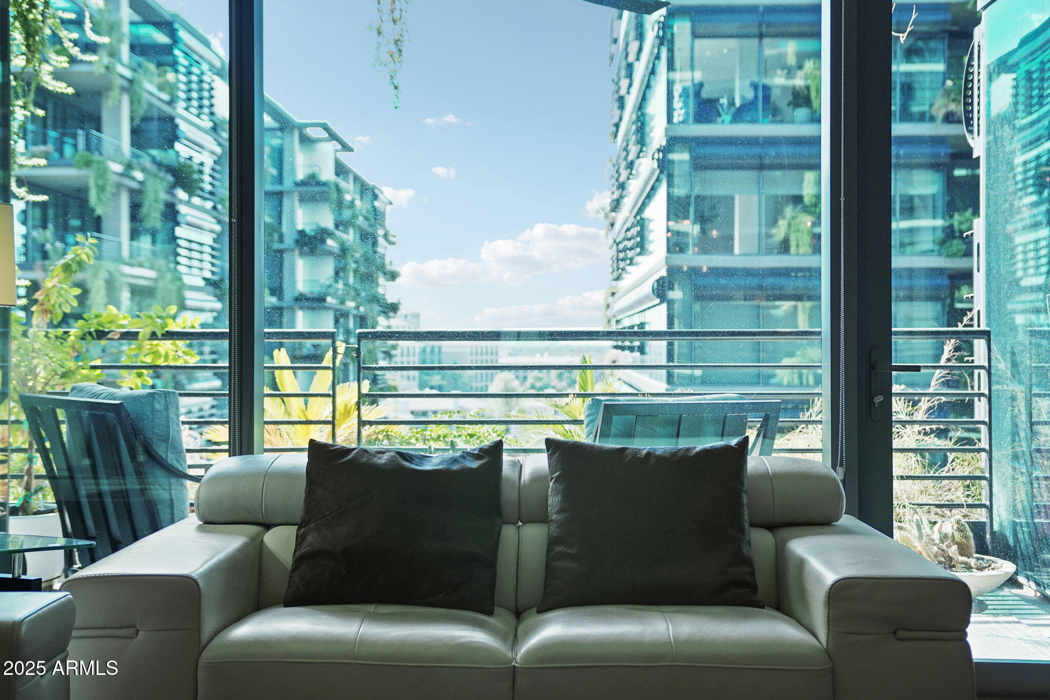 7180 E KIERLAND Boulevard, 701, Scottsdale Unit: 701