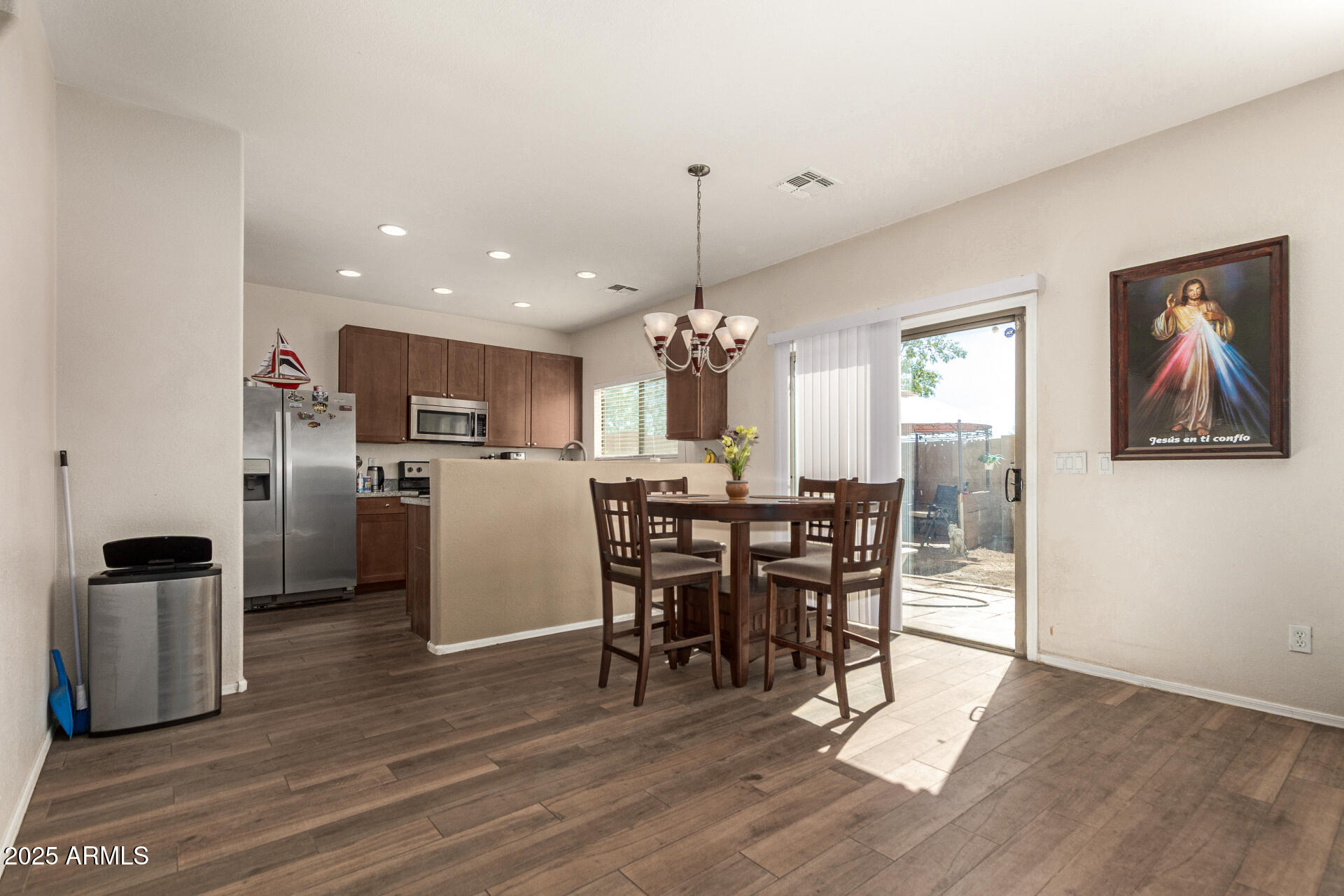 9563 W MONTE VISTA Road, Phoenix