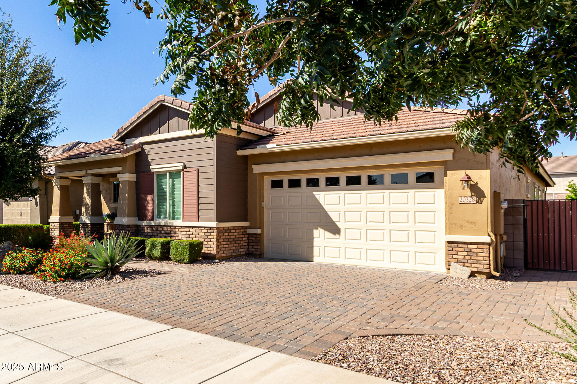 20320 E CANARY Way, Queen Creek