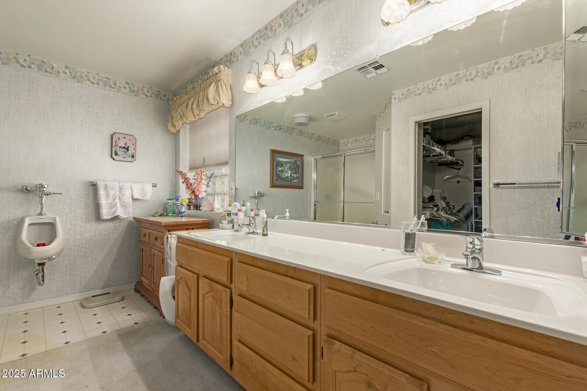 2153 S CHERRYWOOD Circle