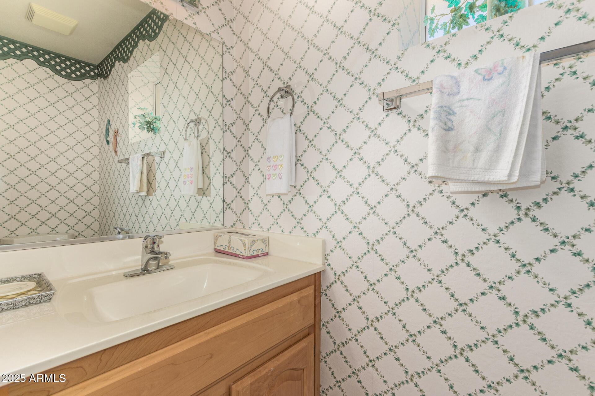 2153 S CHERRYWOOD Circle