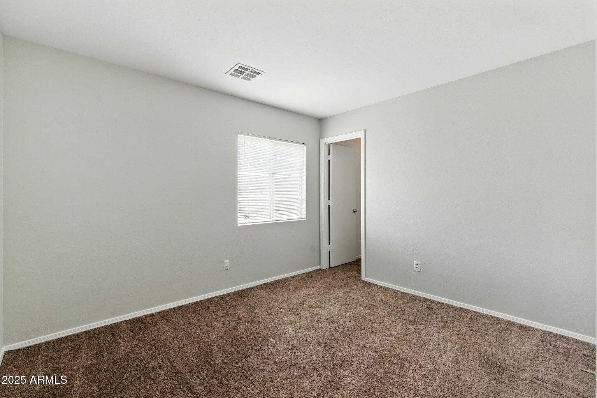 11546 W SCHLEIFER Drive, Youngtown