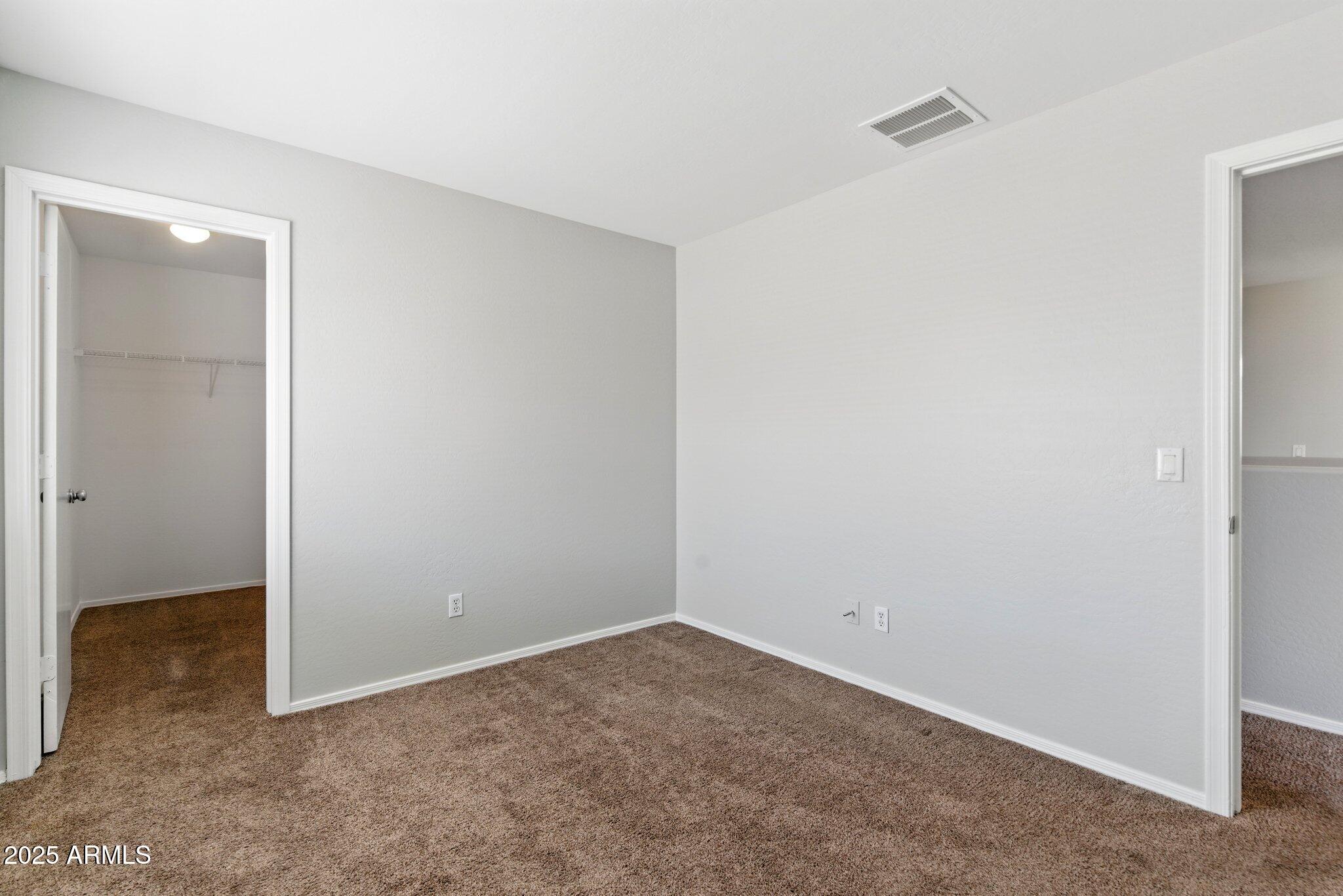 11546 W SCHLEIFER Drive, Youngtown