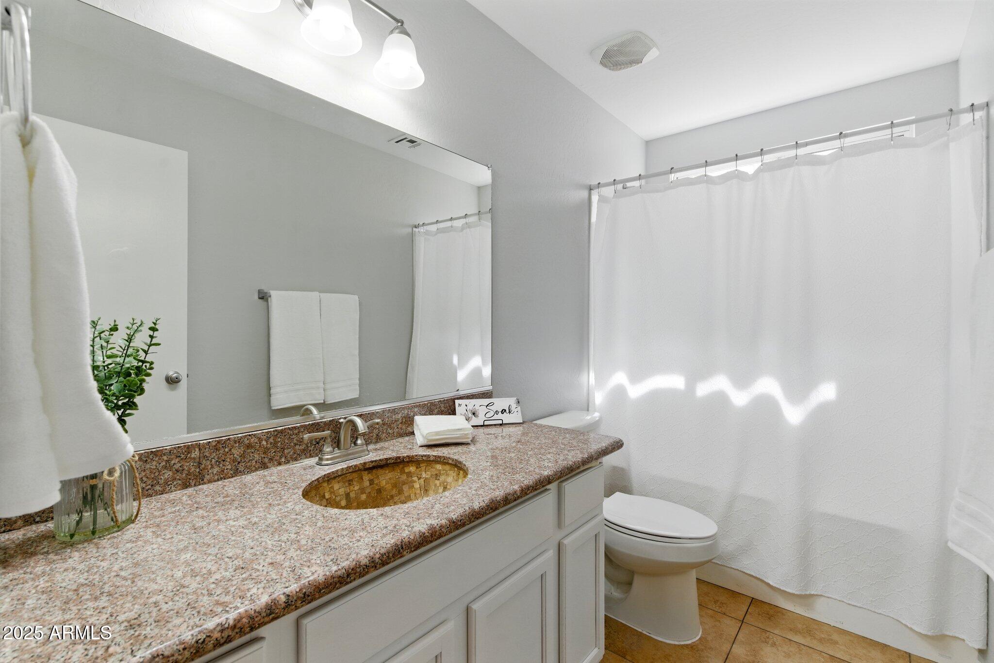 11546 W SCHLEIFER Drive, Youngtown